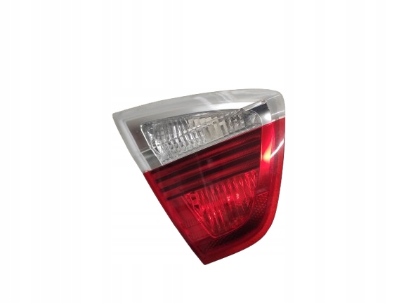 BMW 3 E90 04- LAMPA LEWA TYŁ W KLAPĘ 6937459