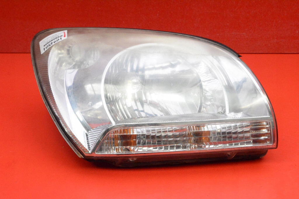 REFLEKTOR right light front EU KIA SPORTAGE 2 II 04-08