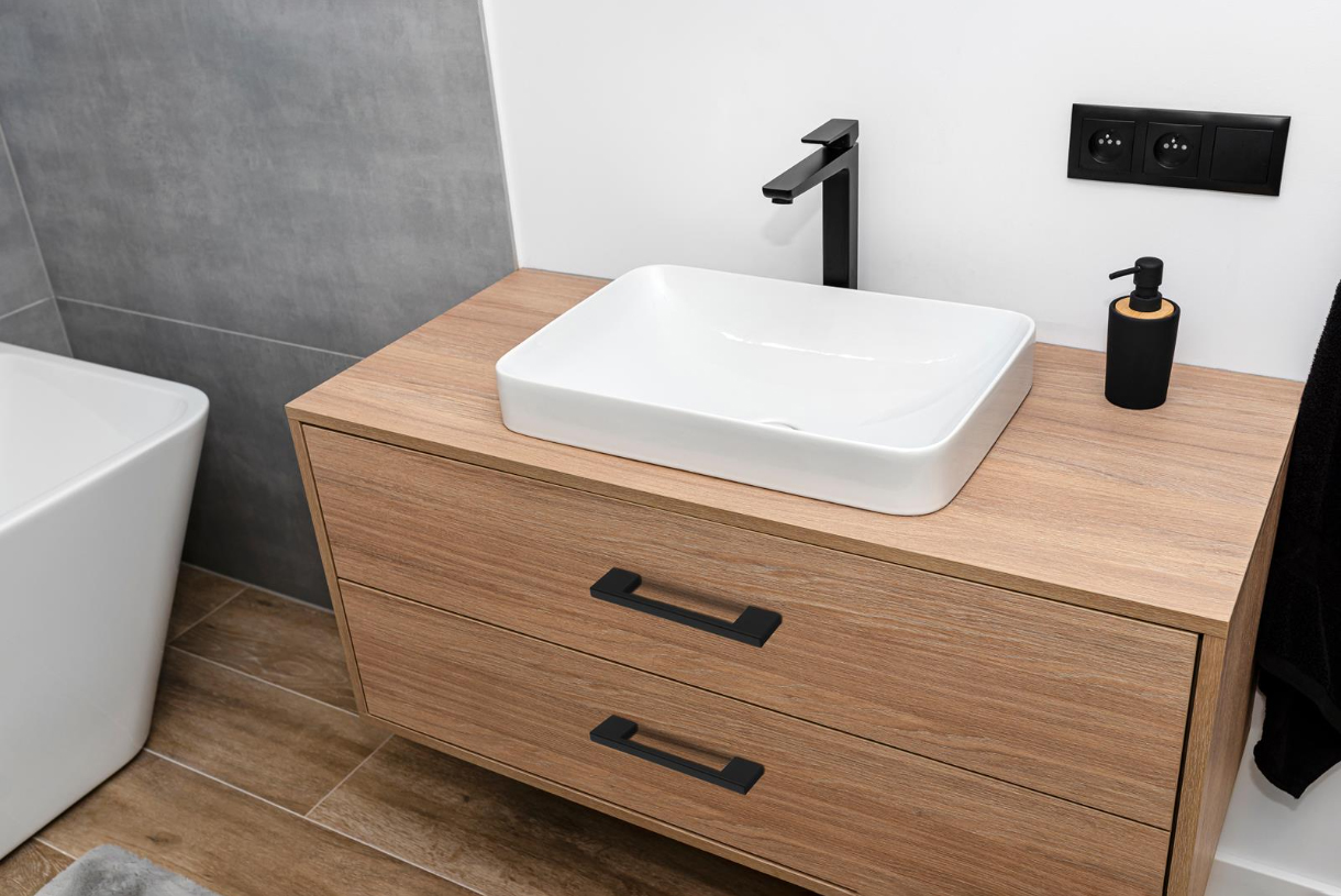 10SZT ROZSTAW OTWORÓW 128MM CZARNYCH UCHWYTÓW MEBLOWYCH UCHWYT SZAFKI Rodzaj klasyczny