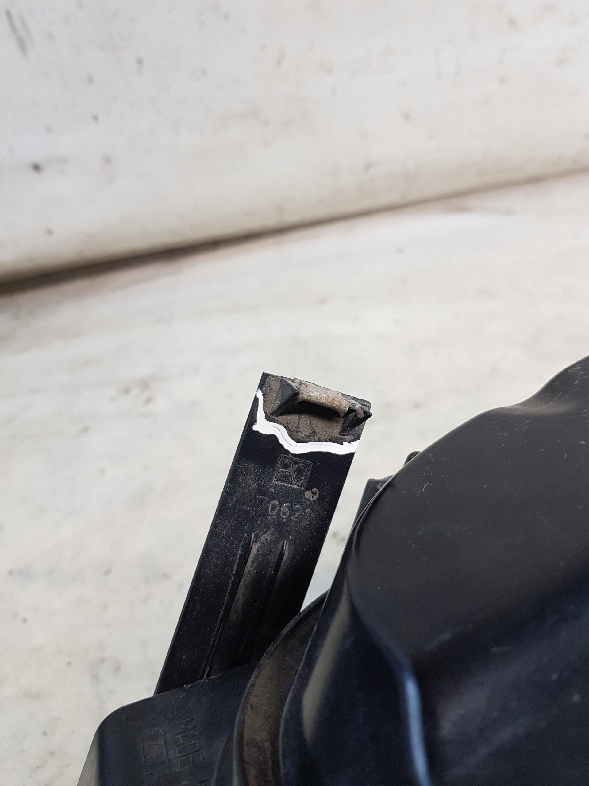 light left front Ford C-Max Mk1 Europa 3M5113006AH