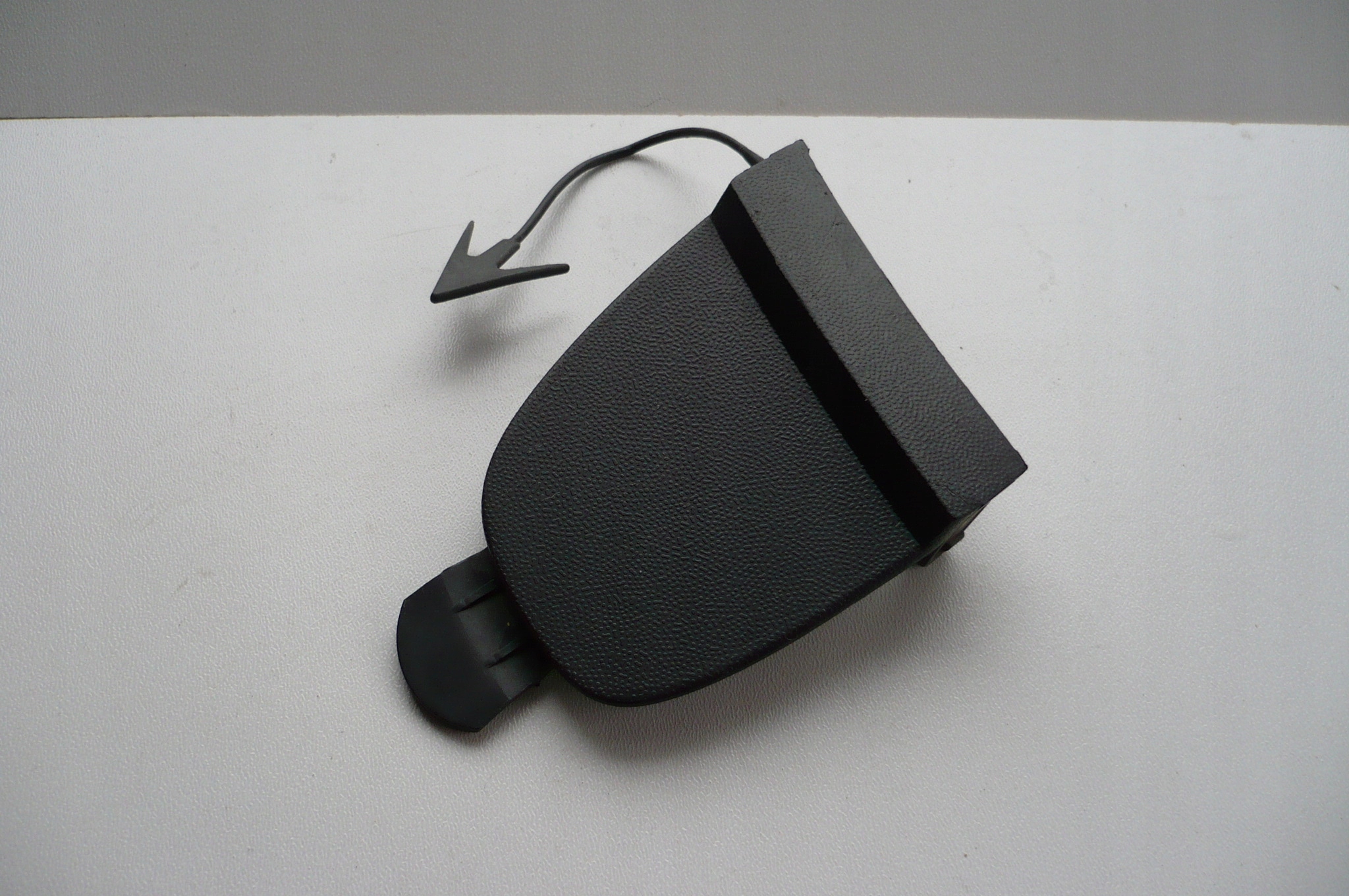 VW JETTA VI 2011-14 towing hook cap bumper rear part