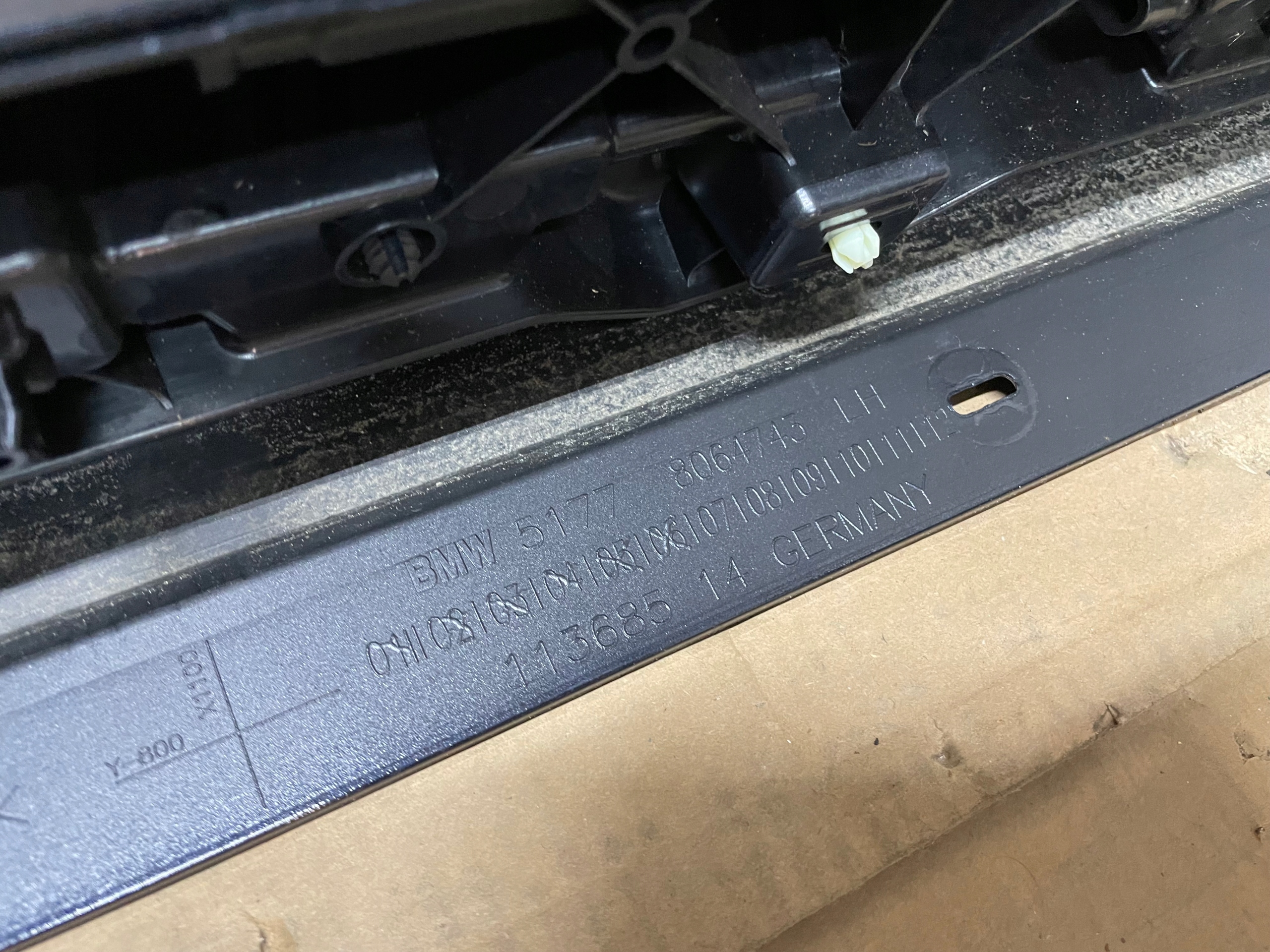 moulding threshold left m-packet BMW 5 G30 G31 LCI 416
