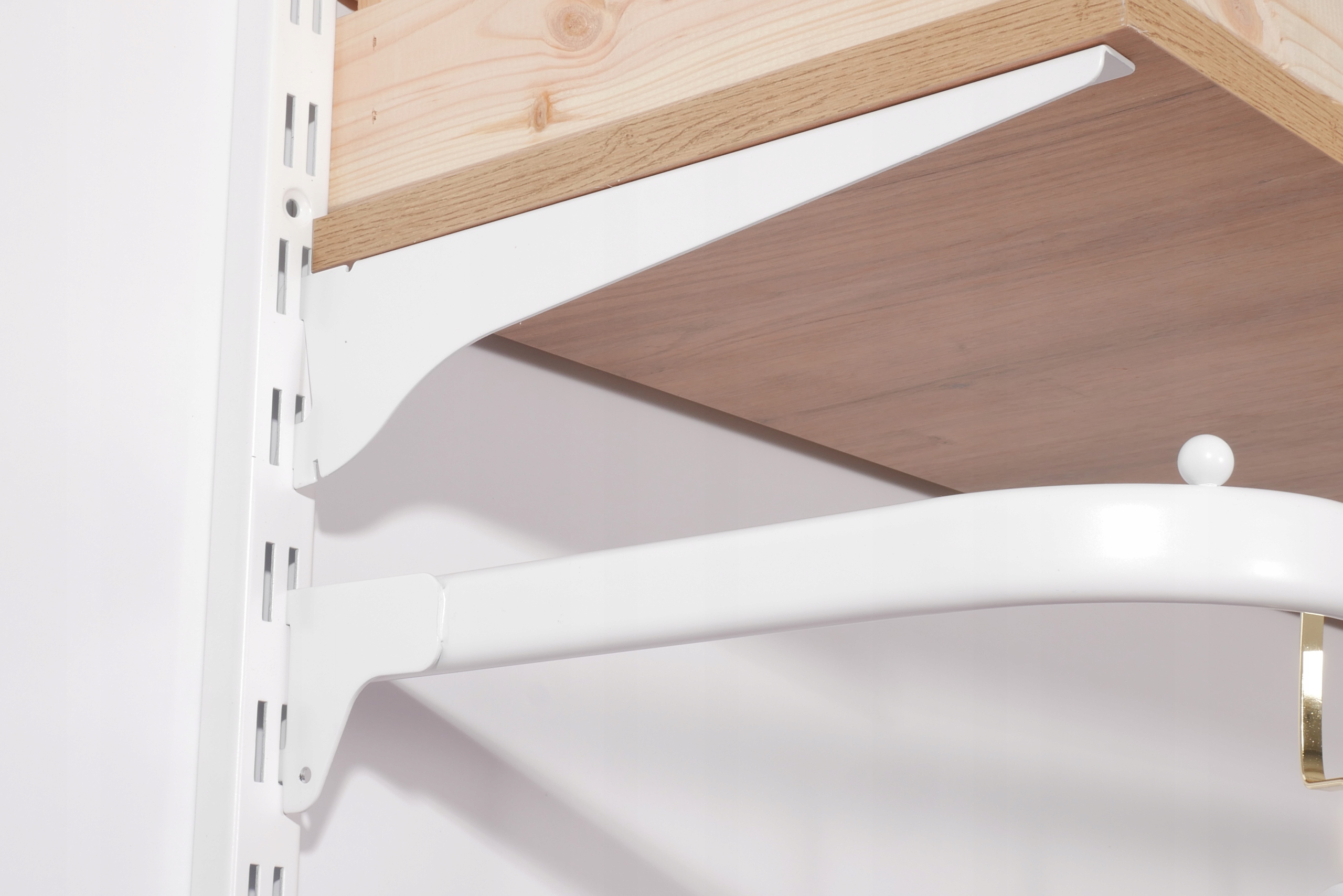 PÓŁKA 60x30cm+ WSPORNIKI WHITE SZYNA UNIVERSAL a1 Długość 30 cm