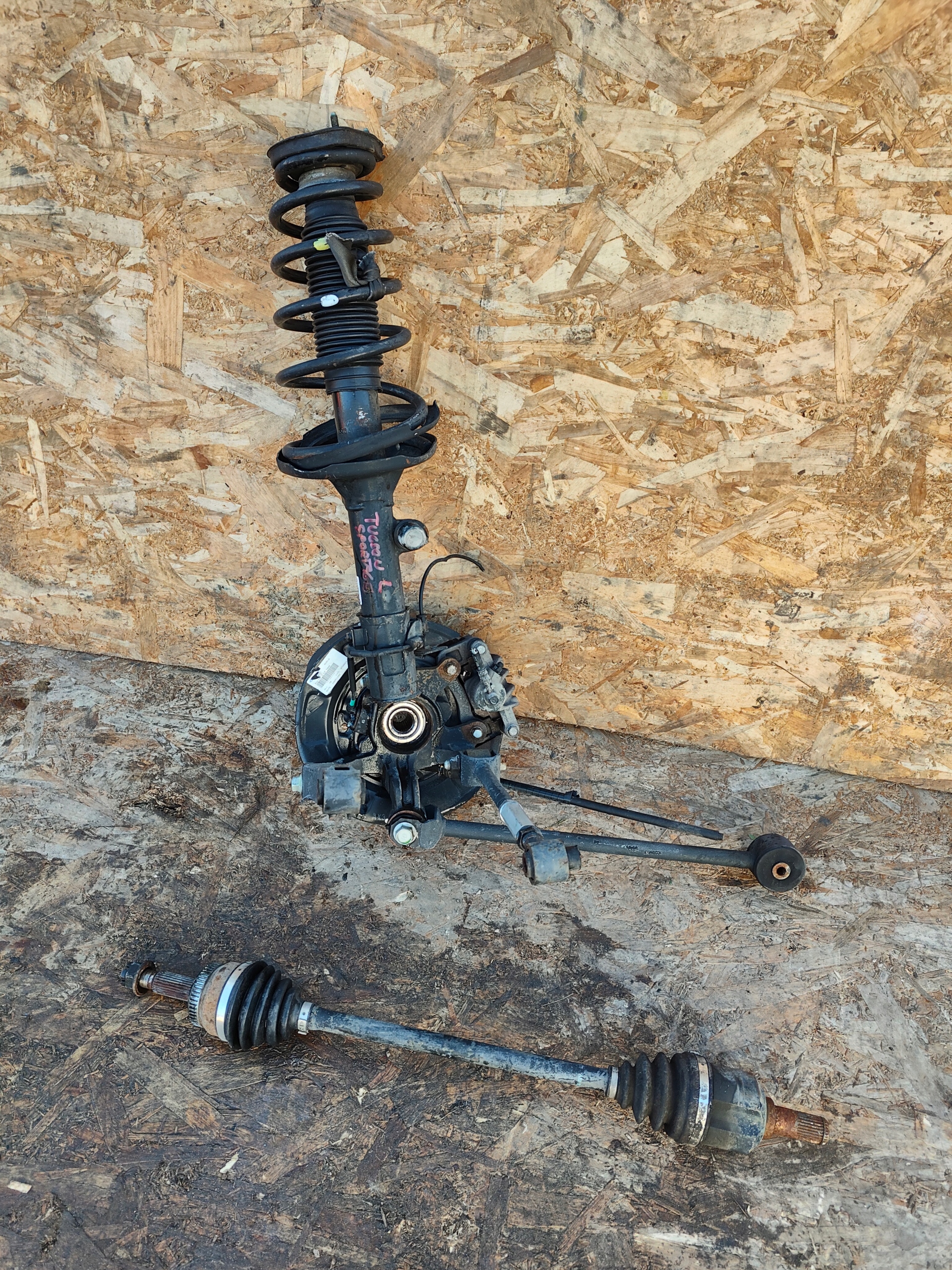 swing arm side left rear part rear left TUCSON and SPORTAGE 27Z