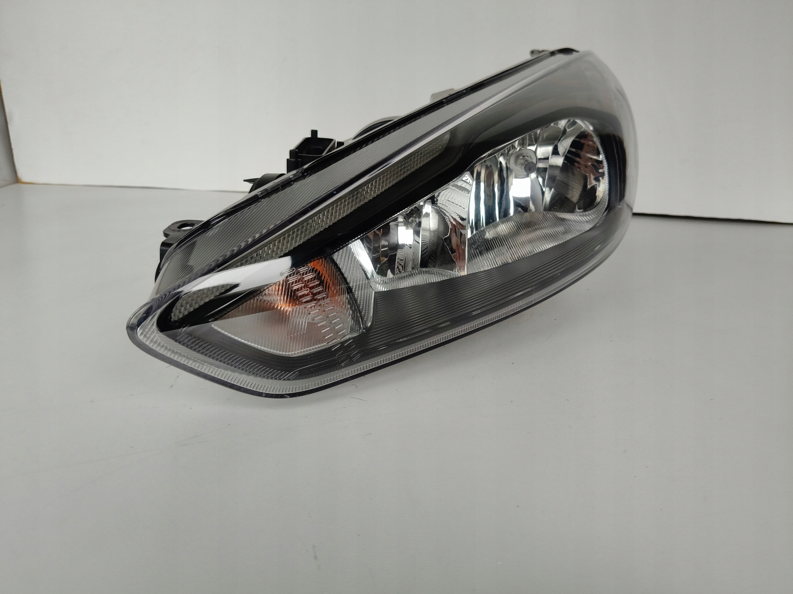 light left REFLEKTOR FORD FOCUS MK3 14- LIFT LED