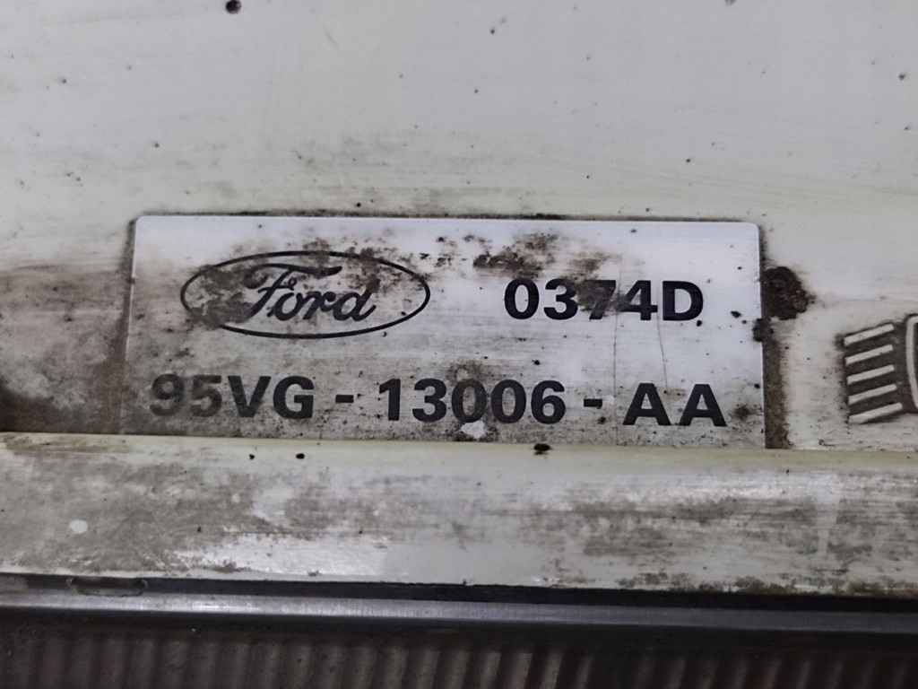 FORD TRANSIT IV REFLEKTOR Licht links vorne 95VG13006AA