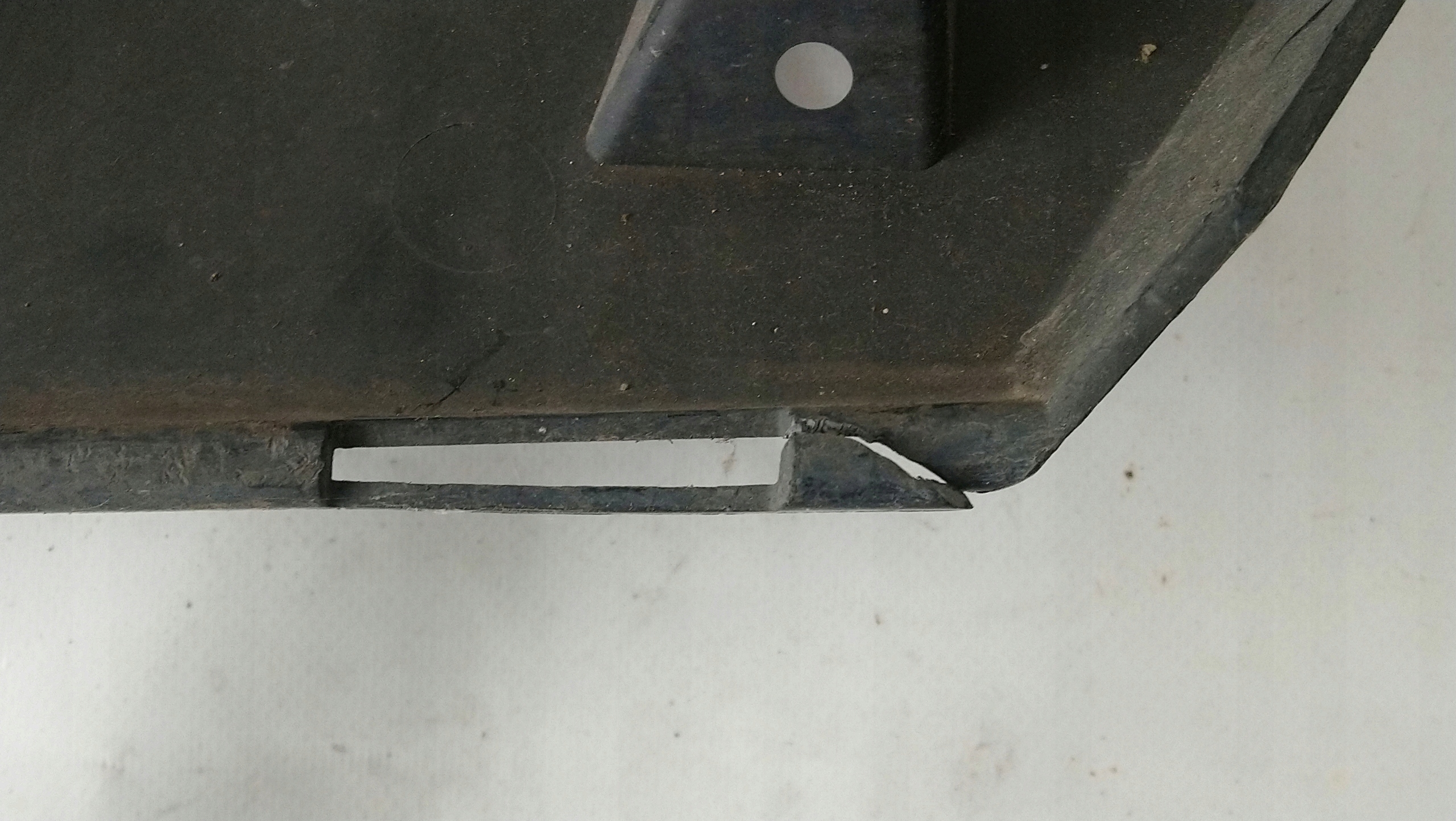 bumper bracket right rear part BMW 5 F11 KOMBI 7207112