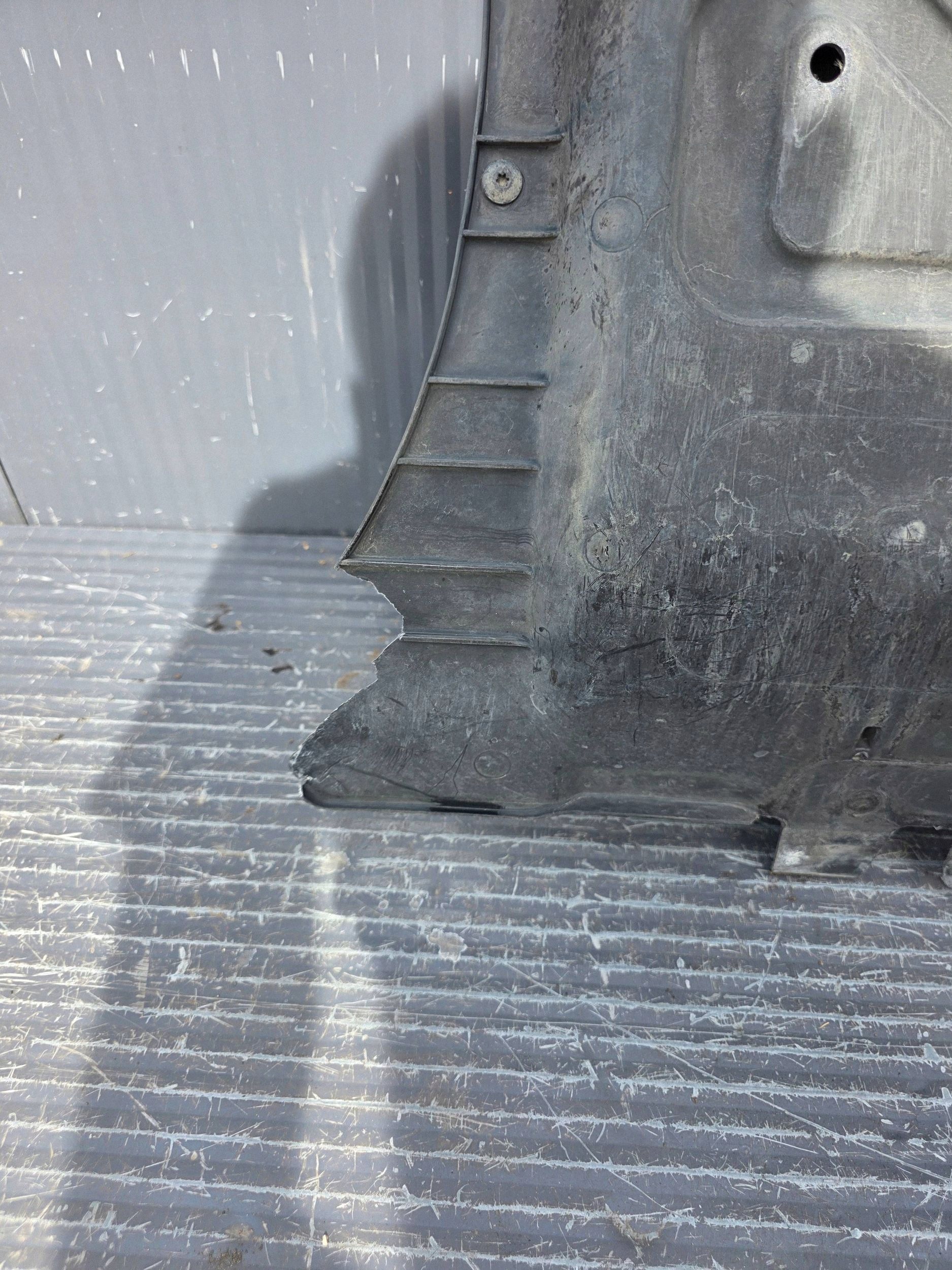 VW TIGUAN II 5NA cover below engine 5QF825236