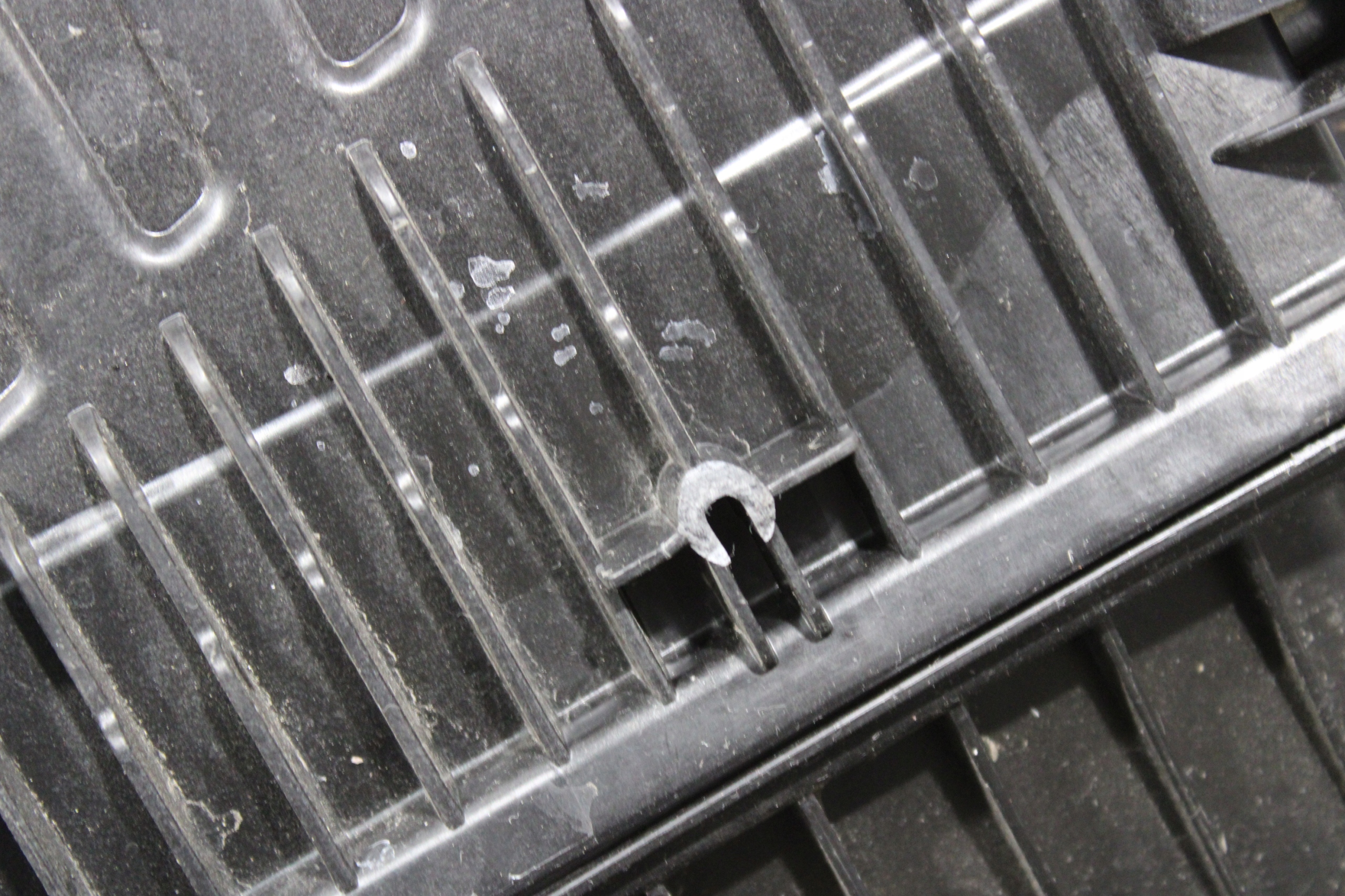 GEHÄUSE FILTER LUFT JEEP COMPASS II 2 LIFT 52152085