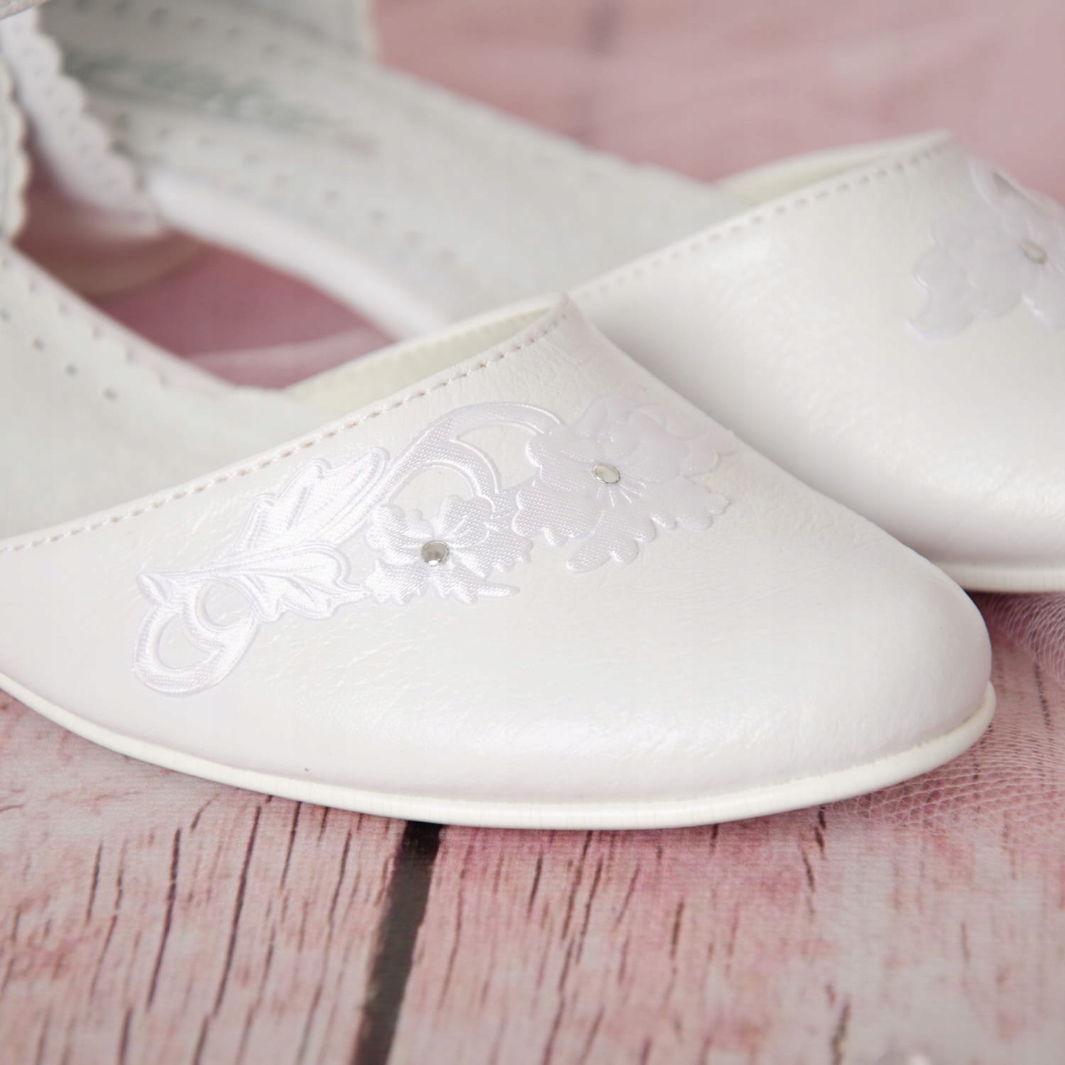 Buty komunijne dziewczęce KBD-719 - 38 Płeć Dziewczynki