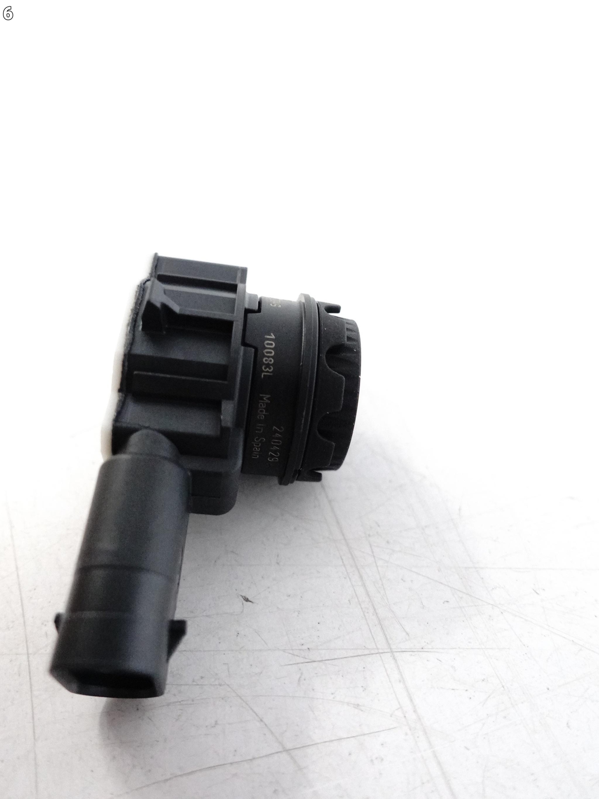VOLVO XC40 EX40 LIFT 17- Sensor Parken PDC neu Original