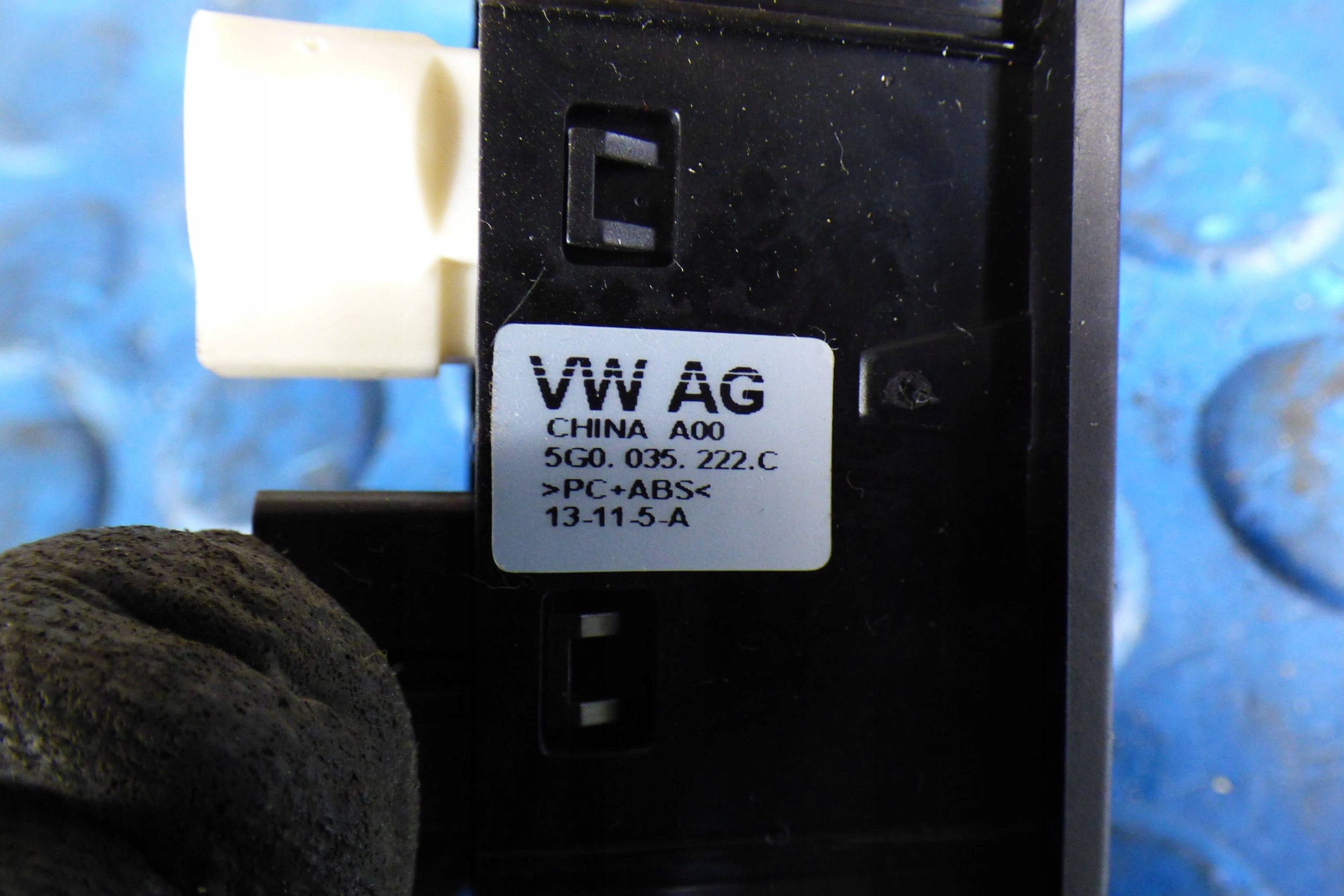 Volkswagen Golf VII adapter port aux usb 5G0035222C