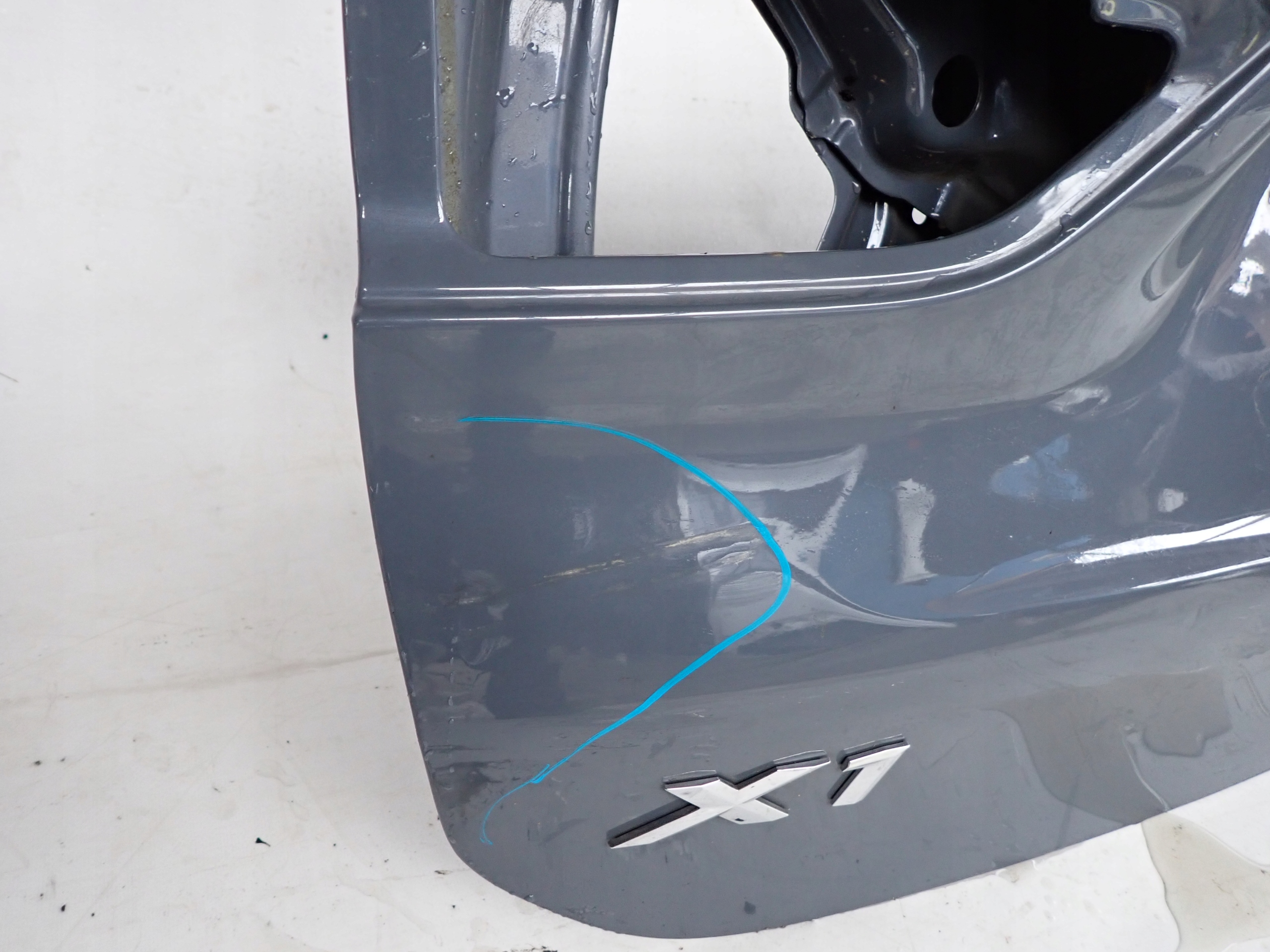 BMW X1 F48 boot door rear cover boot