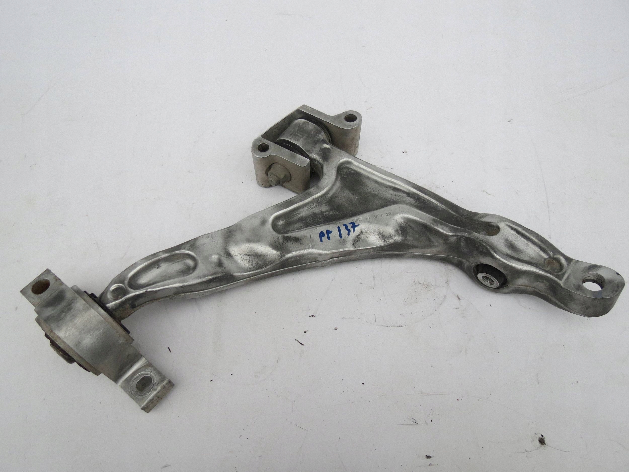 arm right front VOLVO V90 T8 HYBRYDA 31360832
