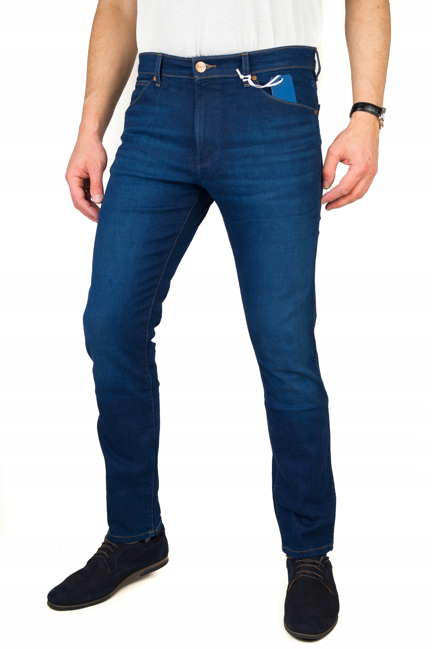 Wrangler Larston Slim Tapered W40 L32 The Bullseye W18SYI39K