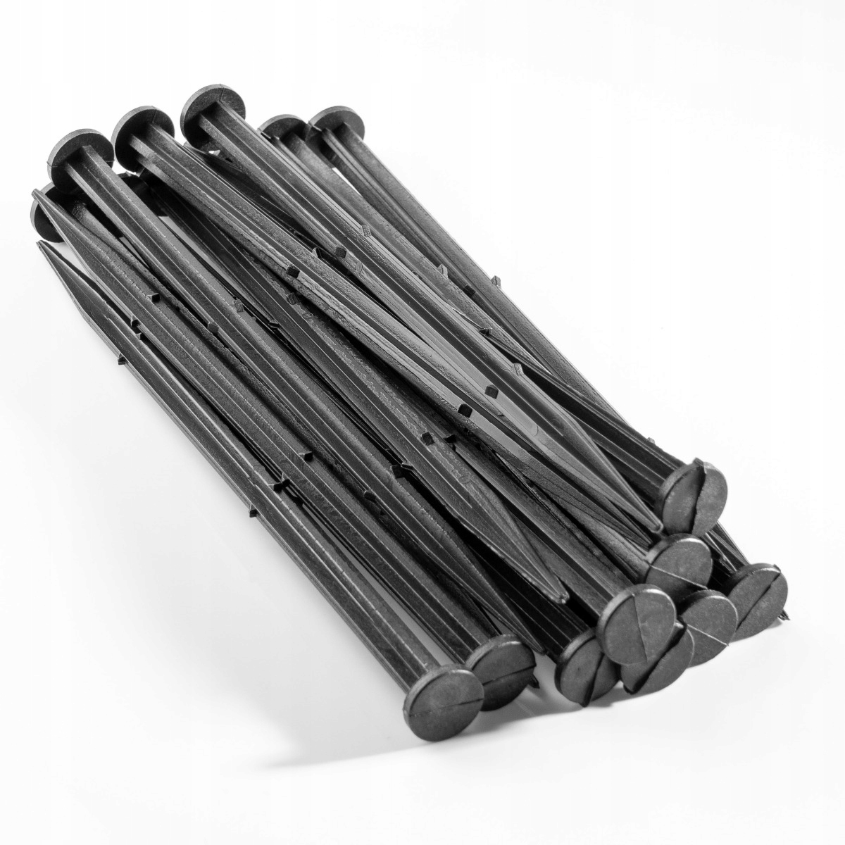 OBRZEŻE TRAWNIKOWE OGRODOWE 10MB + 20 KOTW GRATIS Wysokość produktu 4 cm