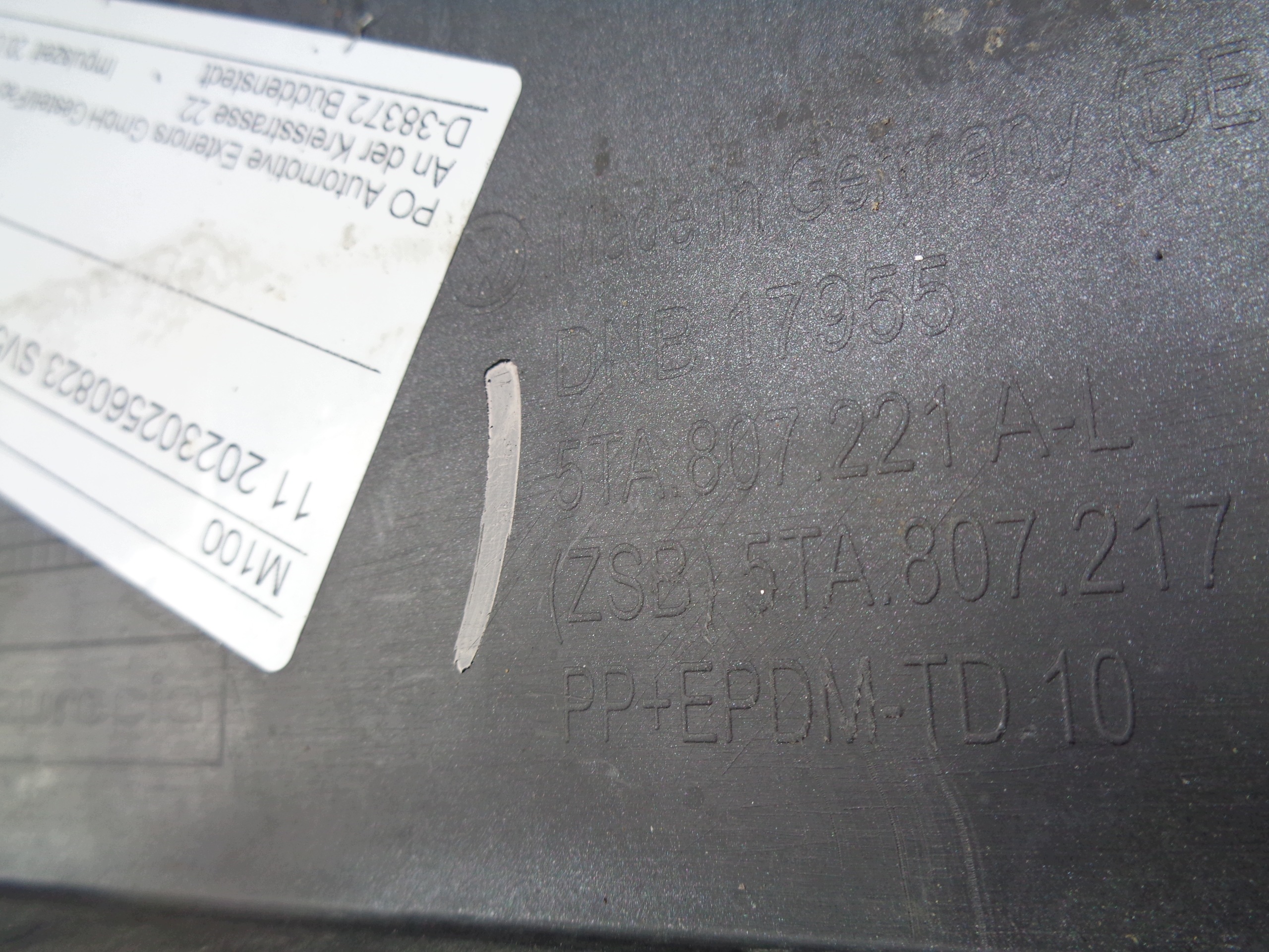front bumper VW TOURAN 5TA 16- NR 53381