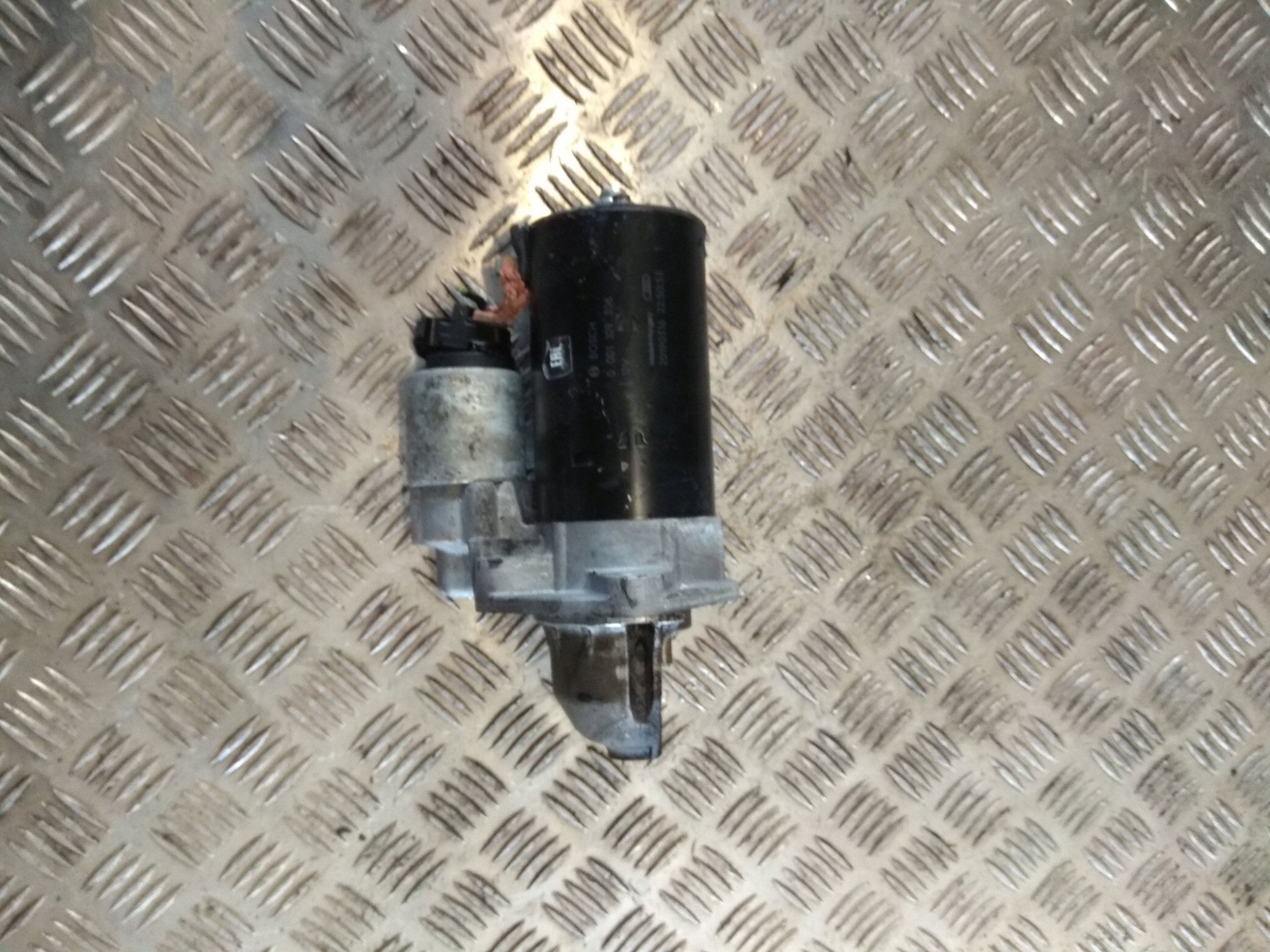 ROZRUSZNIK IVECO DAILY 3.0 HPI BOSCH 0001109306