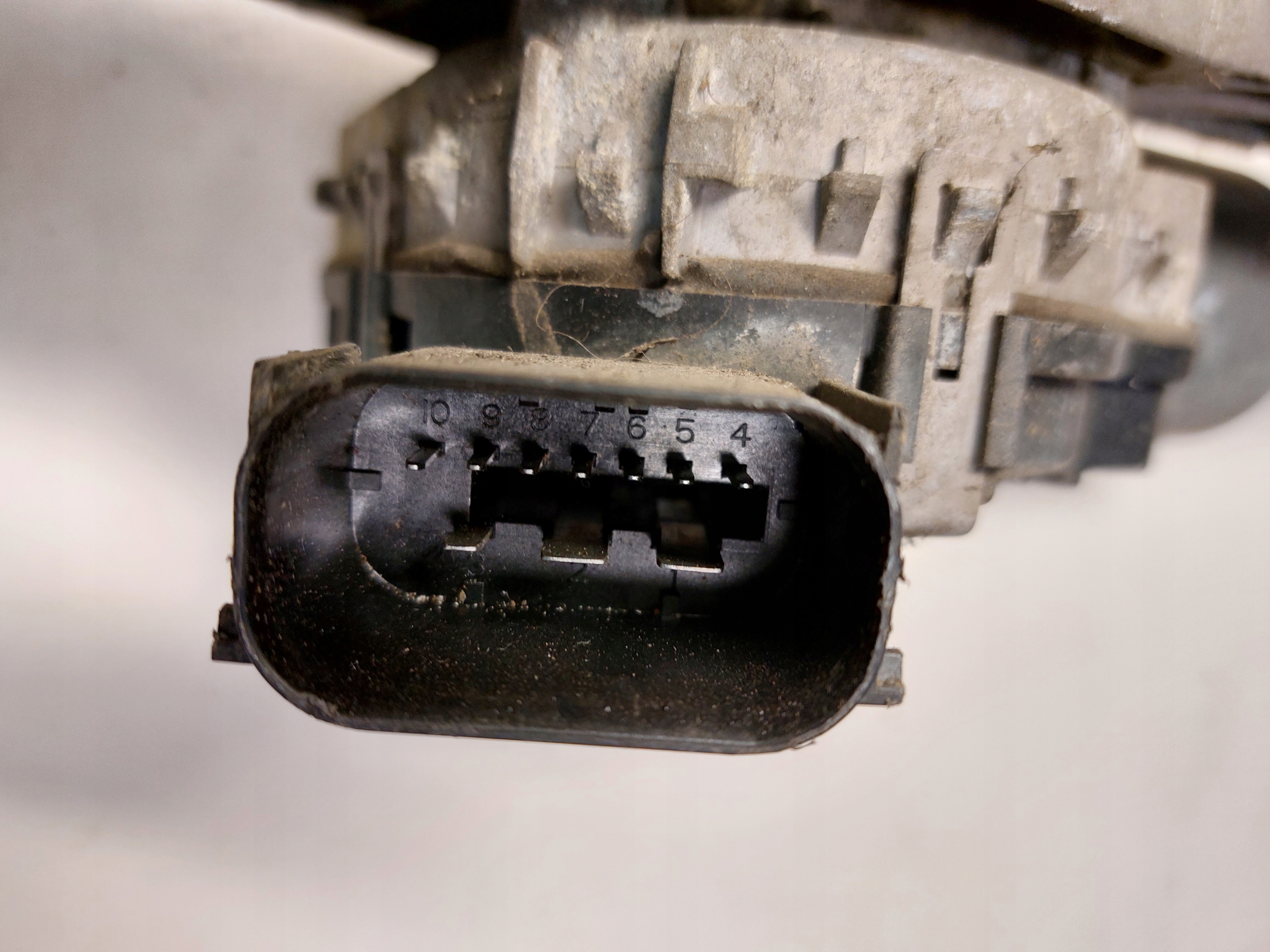 BMW 7 E65 wiper mechanism front 10 PIN