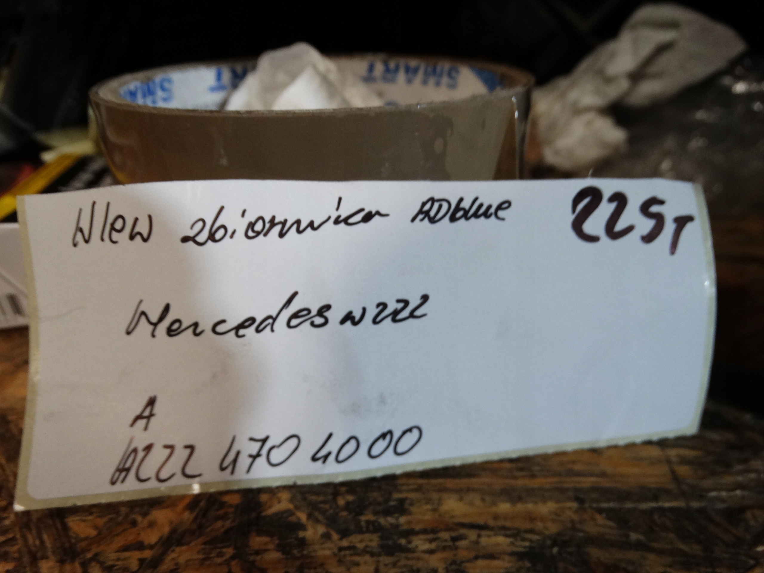 IDEAL WLEW Behälter ADBLUE MERCEDES W222 1