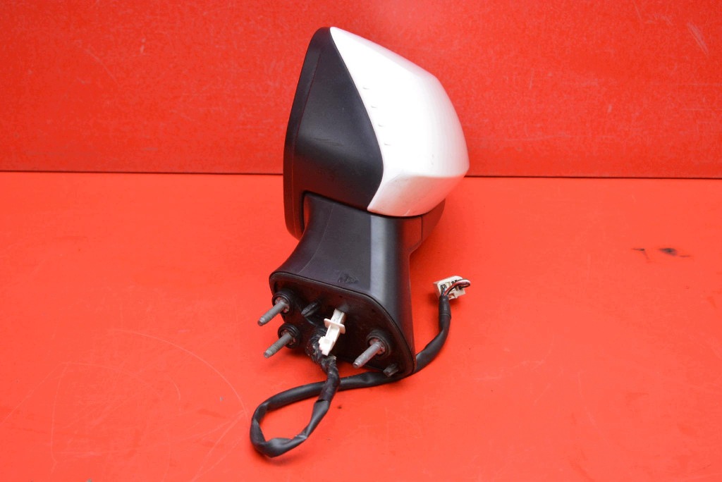 mirror left 040 EU 049749 TOYOTA COROLLA E21 18-25 6 PIN
