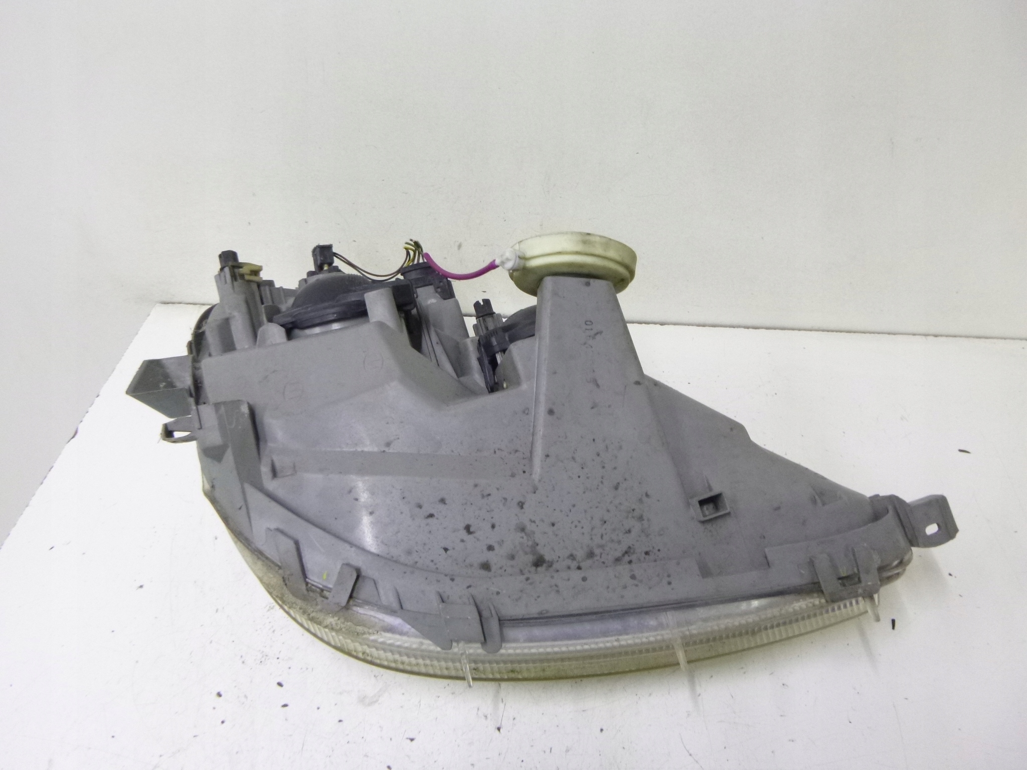 light front Mercedes W168 2002r.