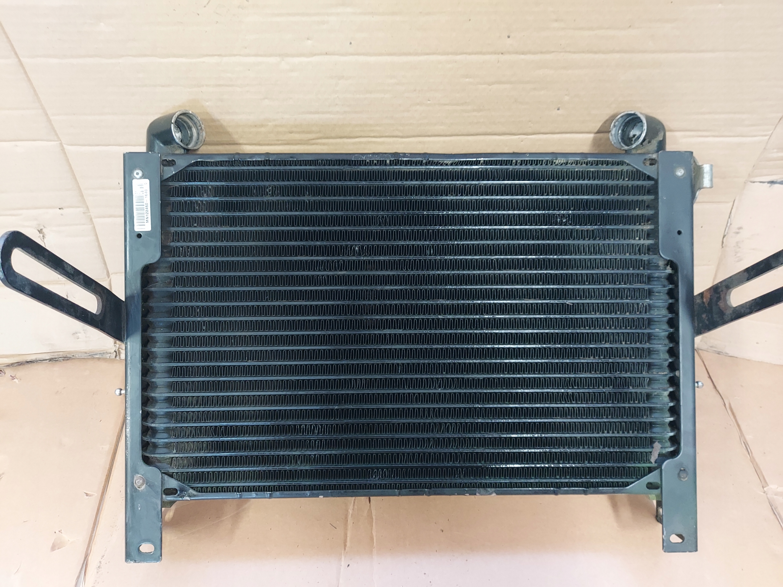 MN024000-6202 - Масляный радиатор MN024000 - 6202 NEW HOLLAND T7 185