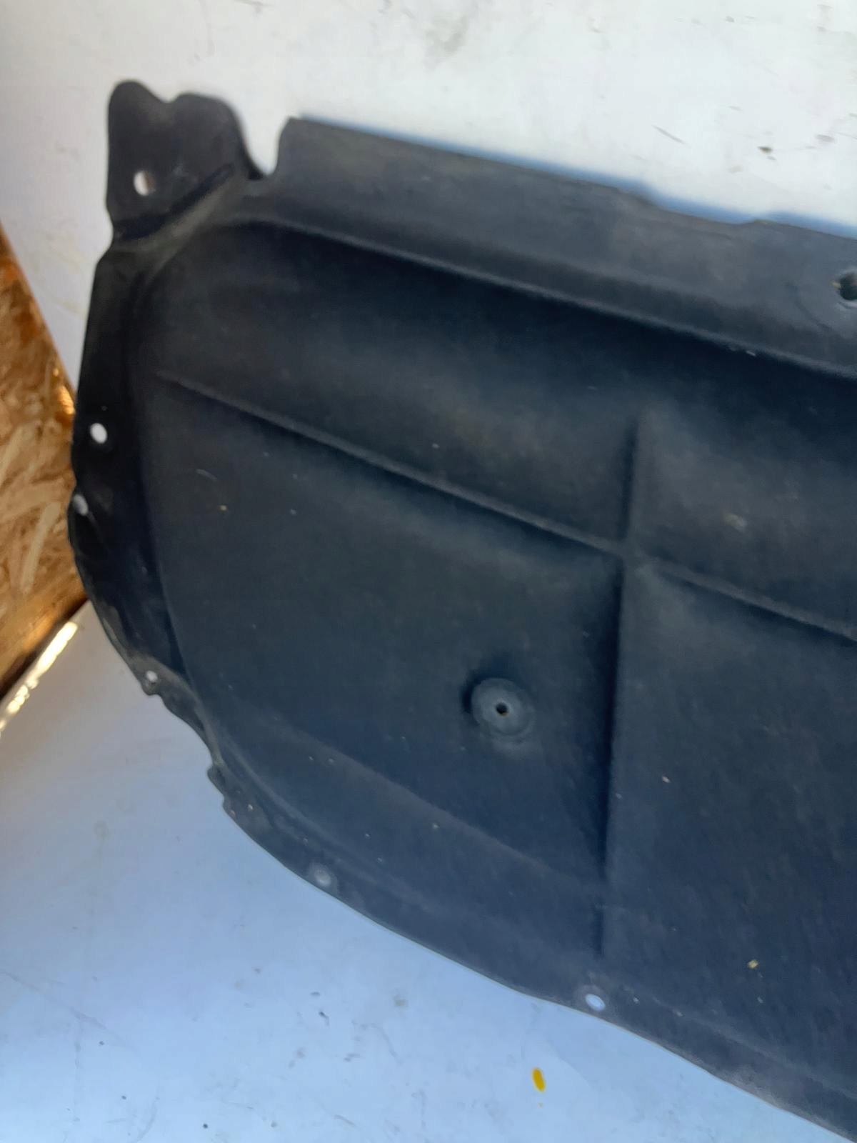 Insonorisation du capot PEUGEOT 508 et PRZEDLIFT
