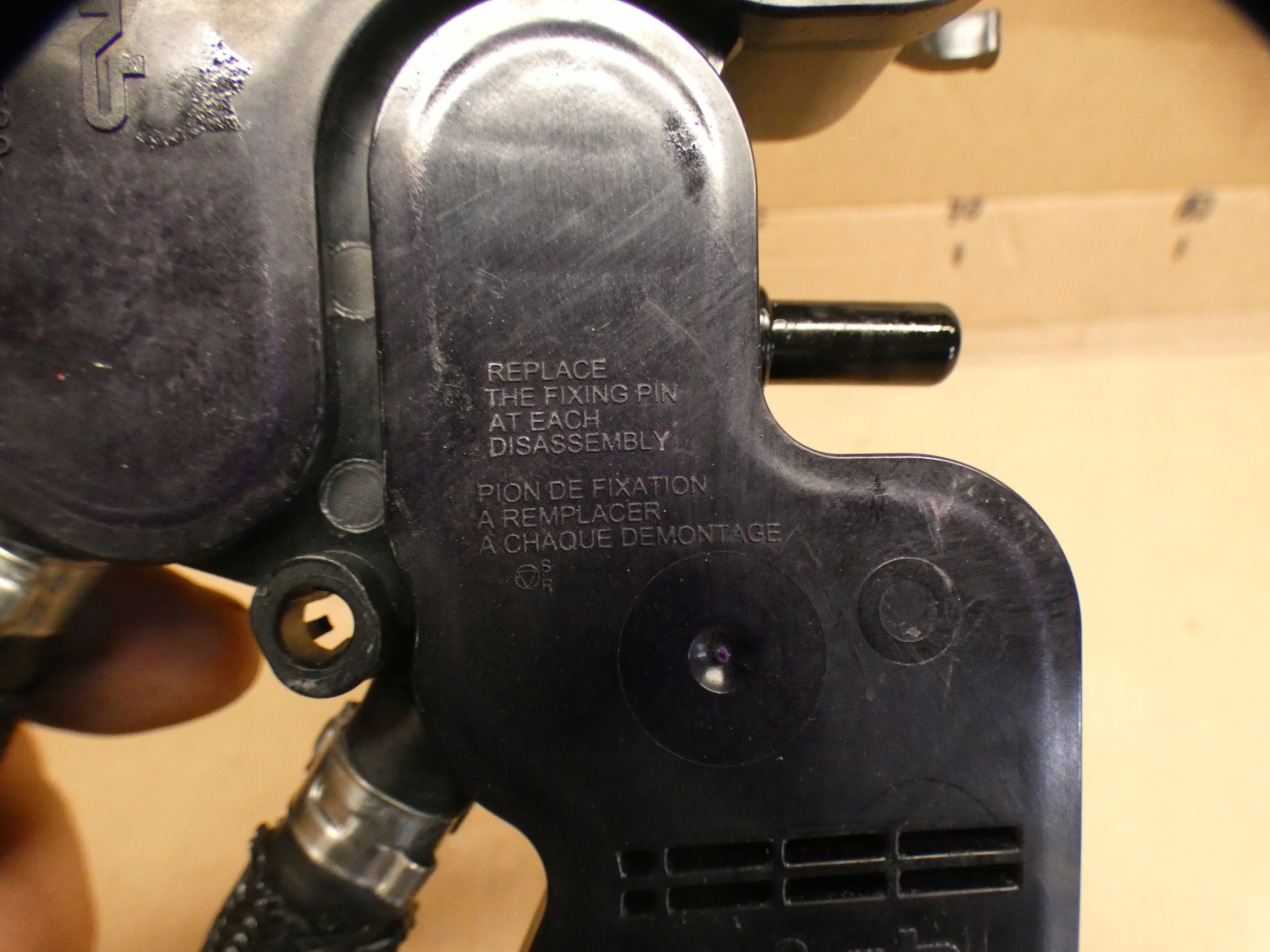 Sensor des Kraftstoffsbehälters RENAULT OE CLIO V 2025