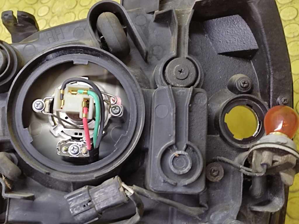 KIA CARENS II REFLEKTOR light right front
