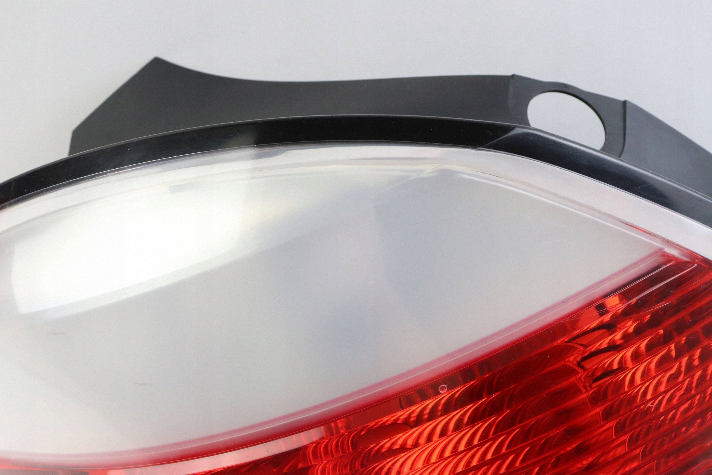 OPEL ASTRA H III light left rear part rear HATCHBACK 5D EUROPA 24451835