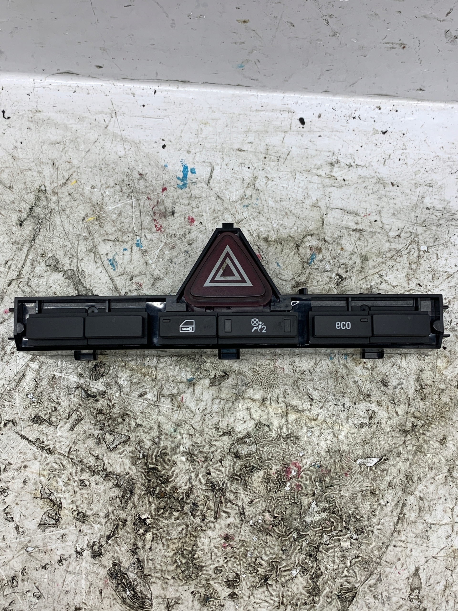light switch of warning lights CORSA D LIFT (2011-2014) 1.3 CDTI