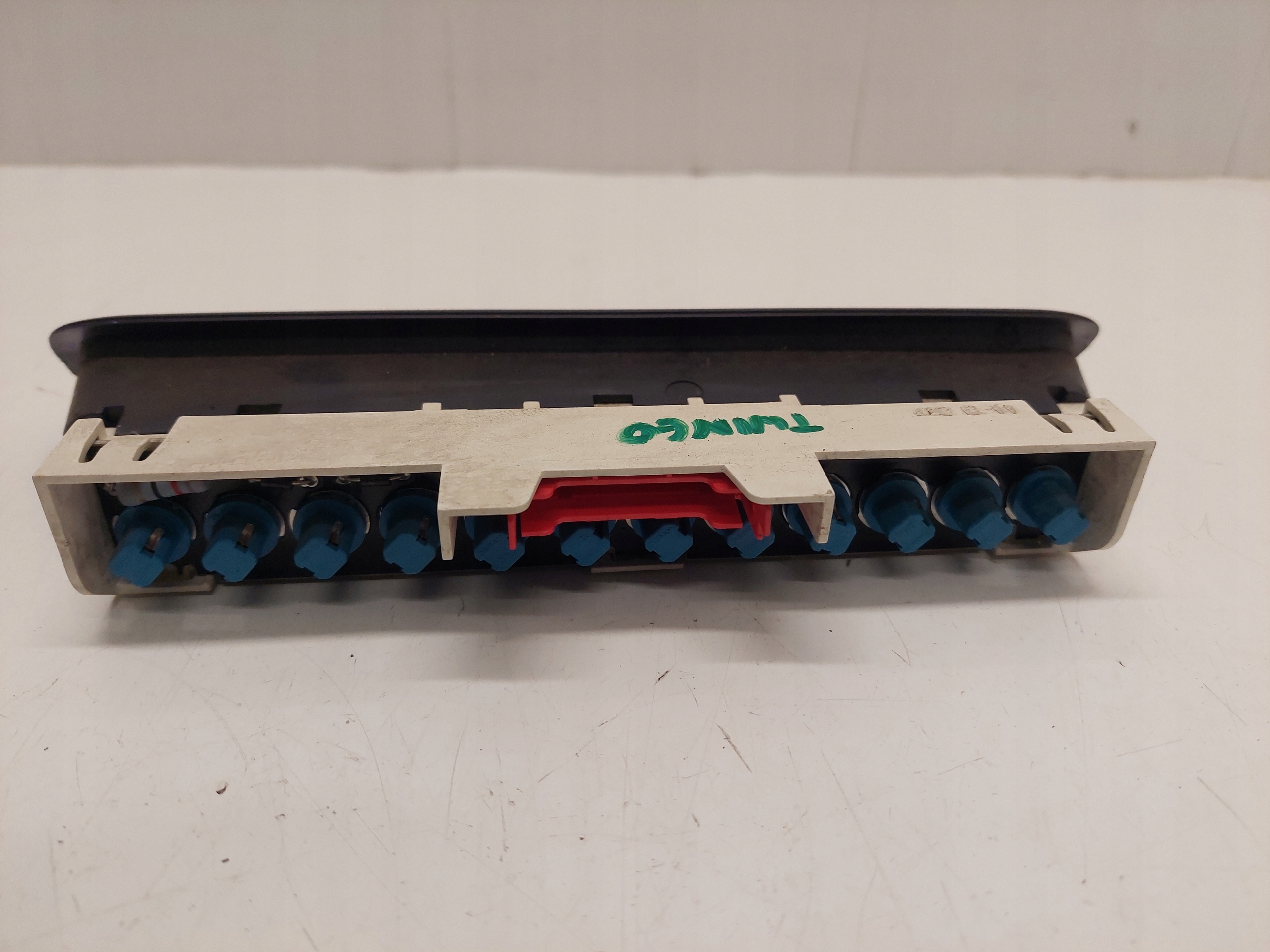 дисплей renault TWINGO и 7700834690