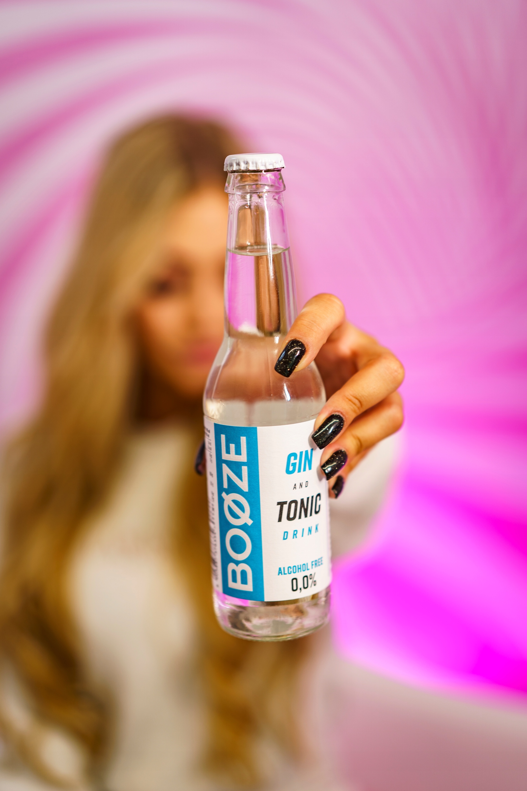 Booze Gin Tonic 10 Ks Sycený nápoj Nealkoholický