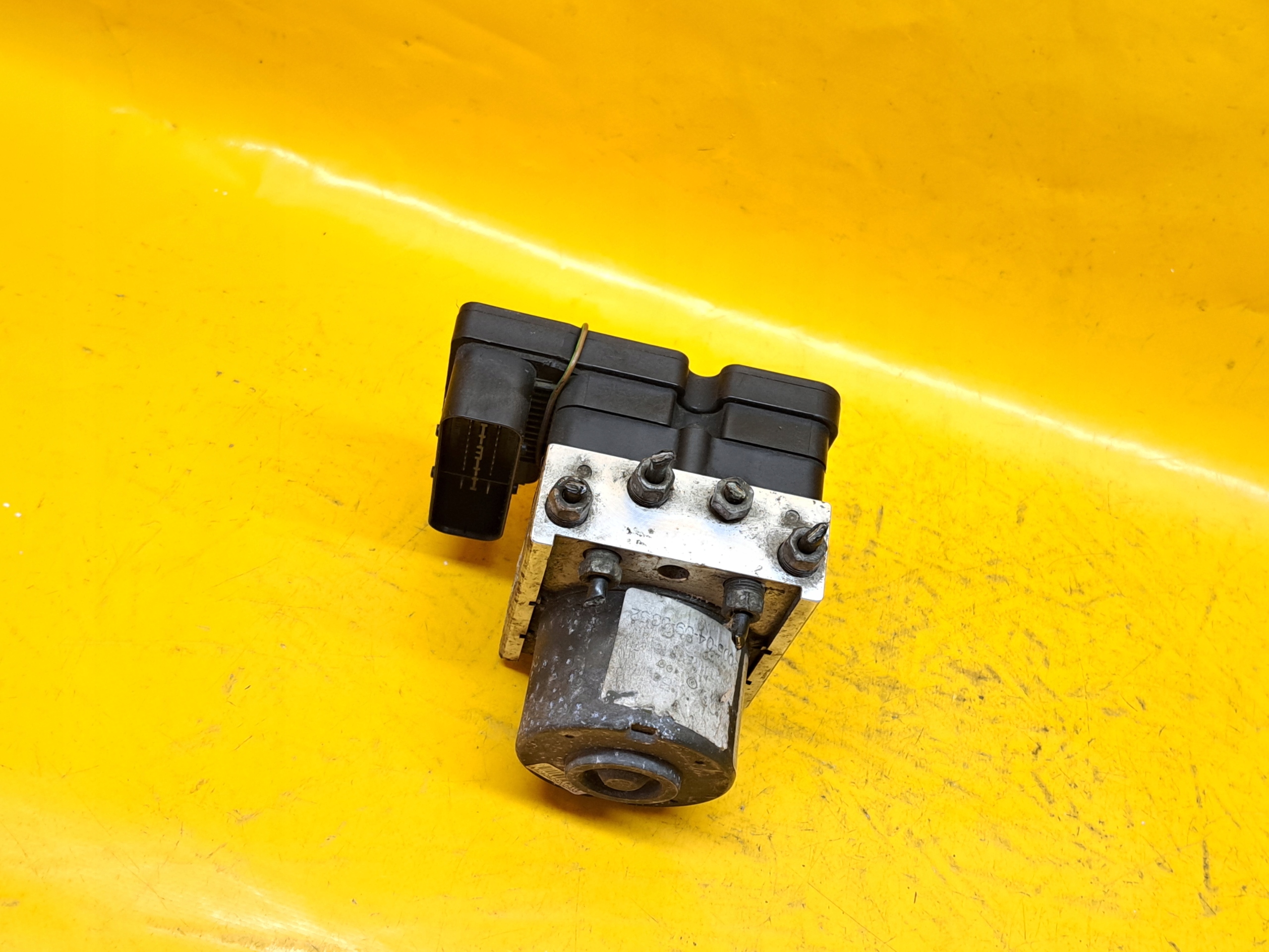 БЛОК УПРАВЛЕНИЯ насос ABS FORD Focus MK2 2,0 3M512M110GA .