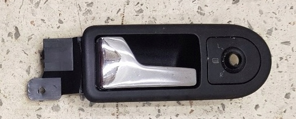 KLAMKA DRZWI PRZÓD LEWA VW GOLF IV