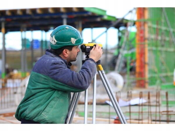 NIWELATOR OPTYCZNY LEICA NA324 W WALIZCE Marka Leica