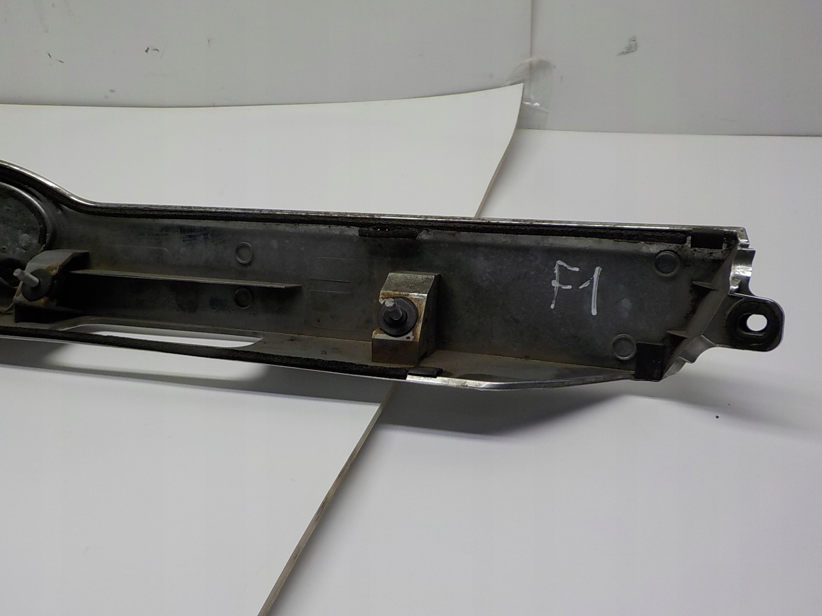 SUBARU IMPREZA III GH cap bonnet moulding MIKROSTYK button KEYLESS