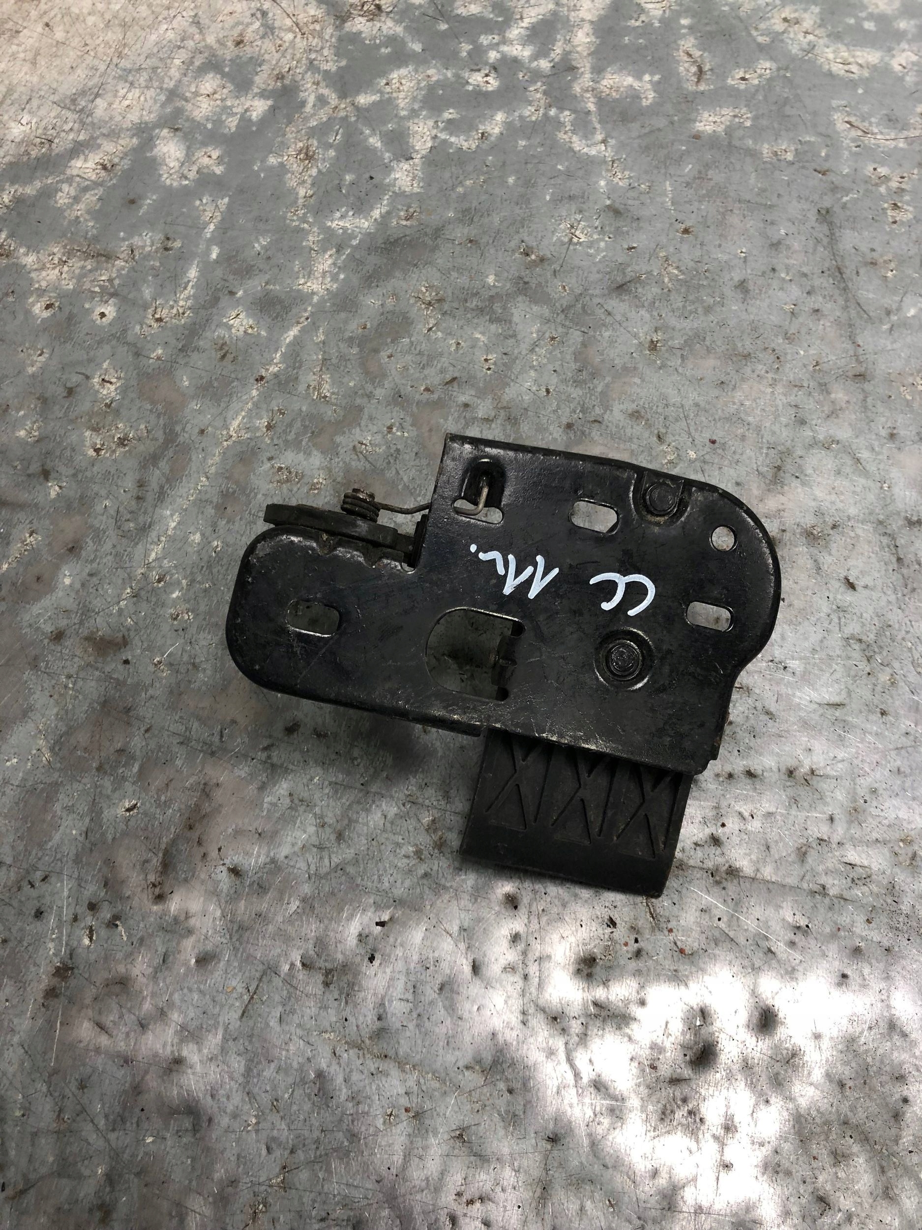 brava RYGIEL haube VW PASSAT CC 3C8823480B