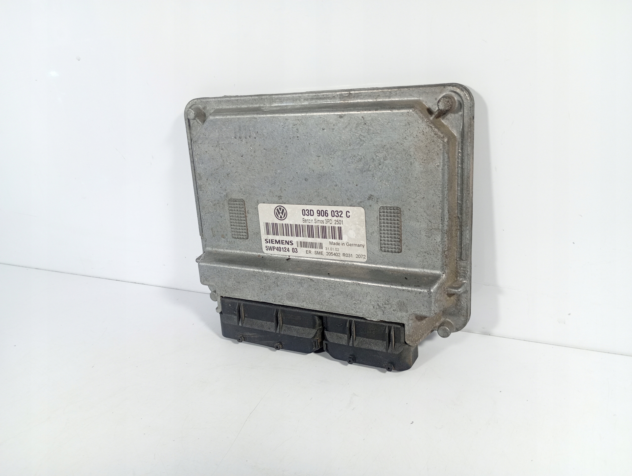 VW POLO N9 9N 01-09 control unit computer of the engine OE 03D906032C