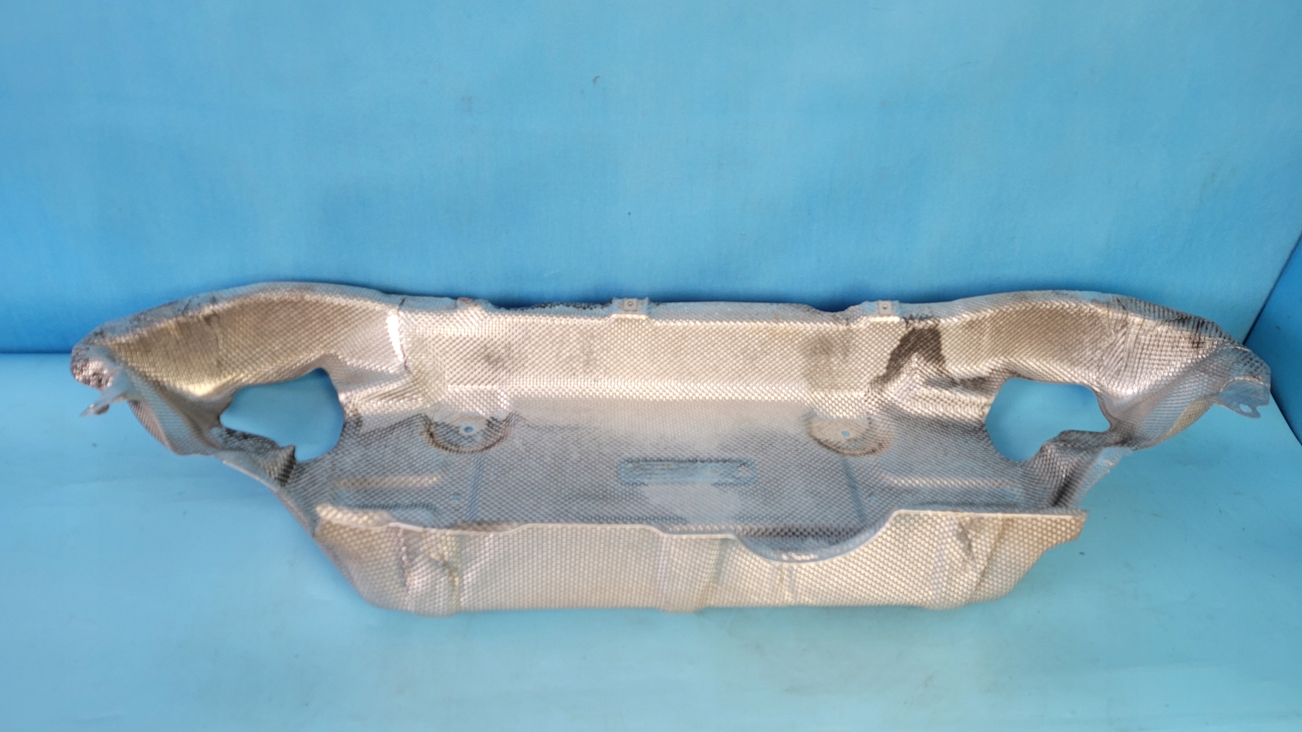 1186807200 - W118 CLA тепловий екран шасі a1186807200