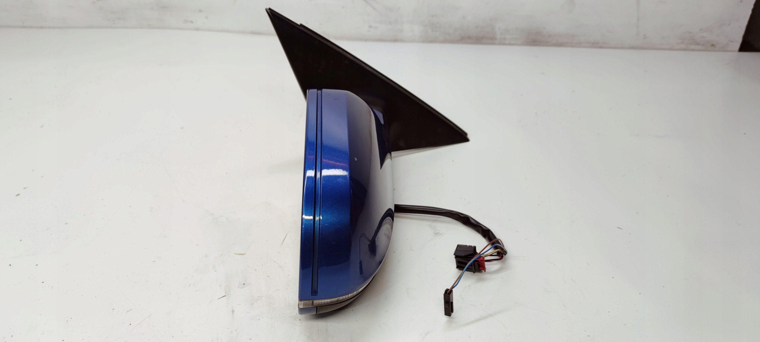 mirror exterior right AUDI A4 B8 LX5V 6+2 UK