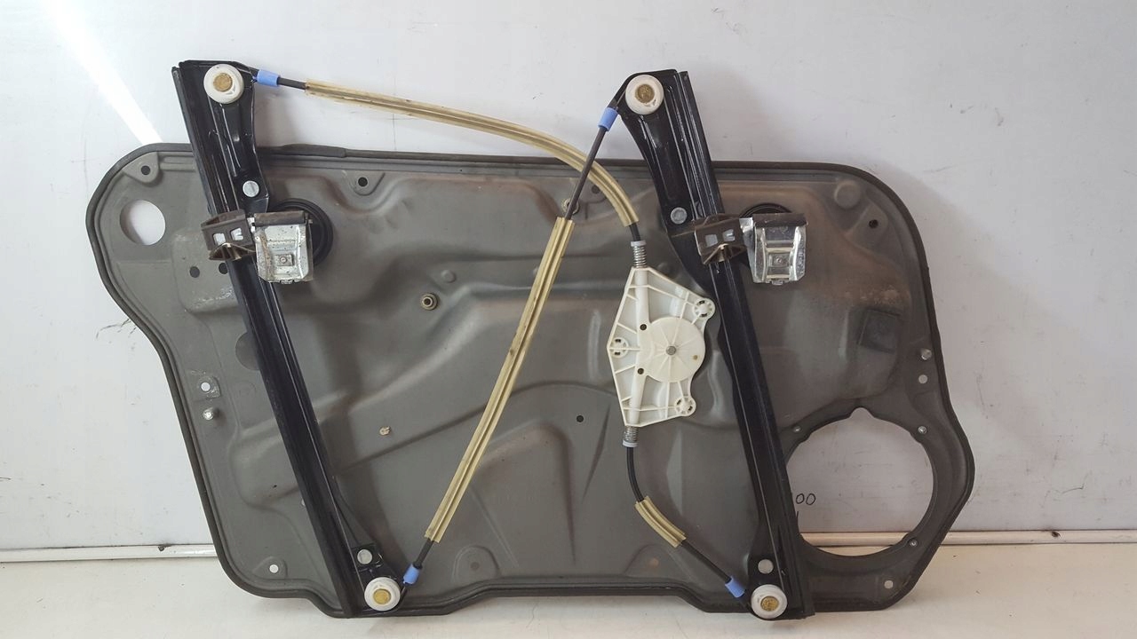window regulator right front VW Golf IV