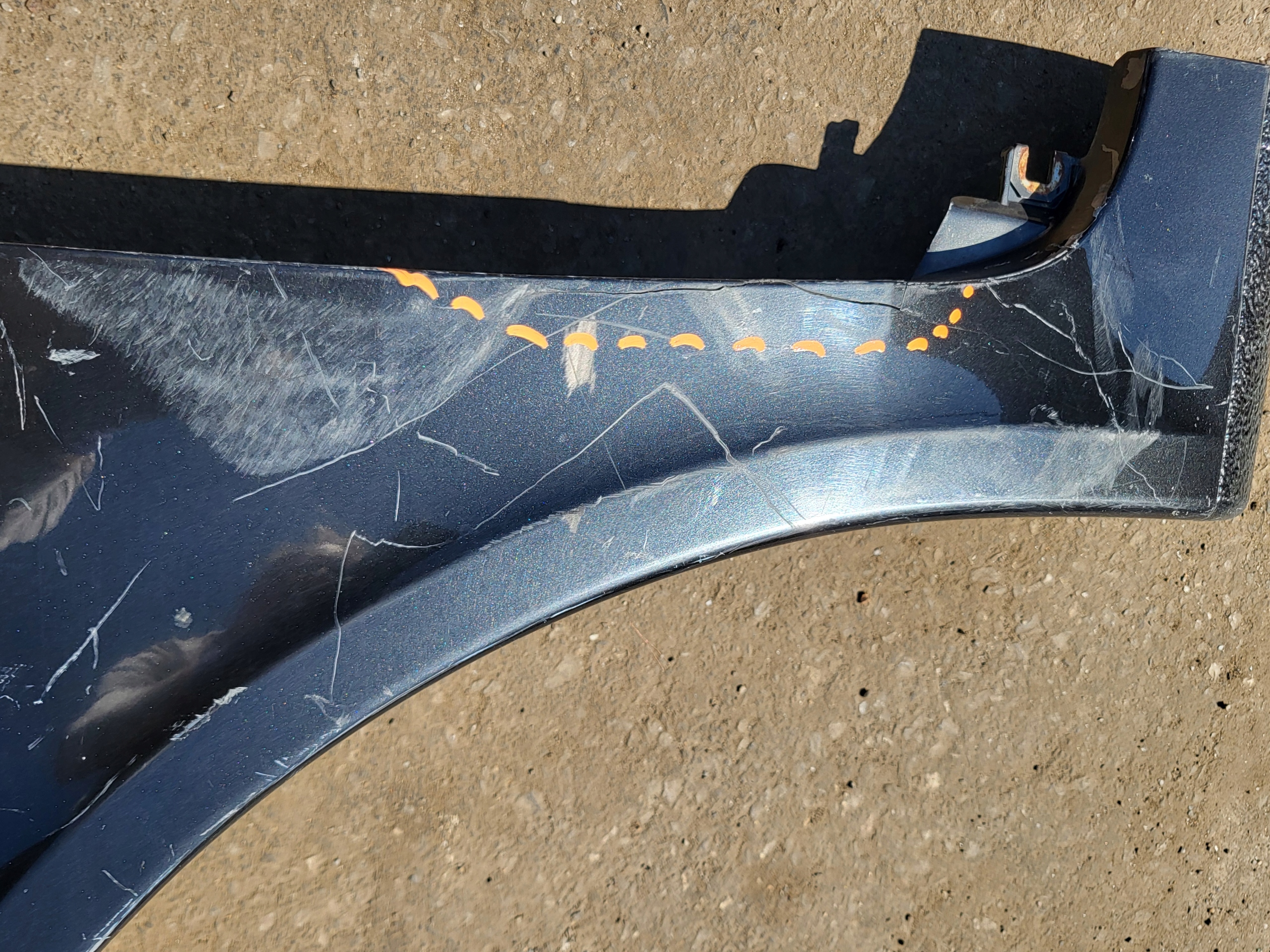 fender left front RENAULT LAGUNA II LIFT OE
