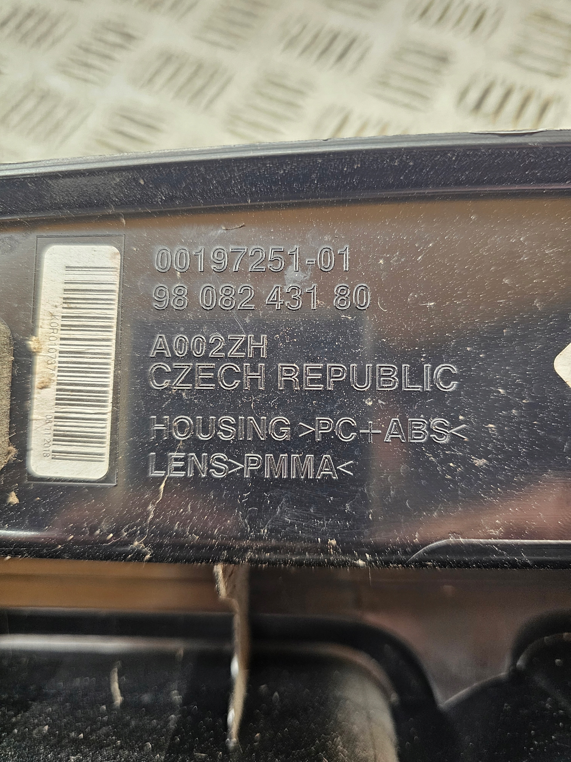 PEUGEOT EXPERT JUMPY PROACE light left rear part rear left 9808243180
