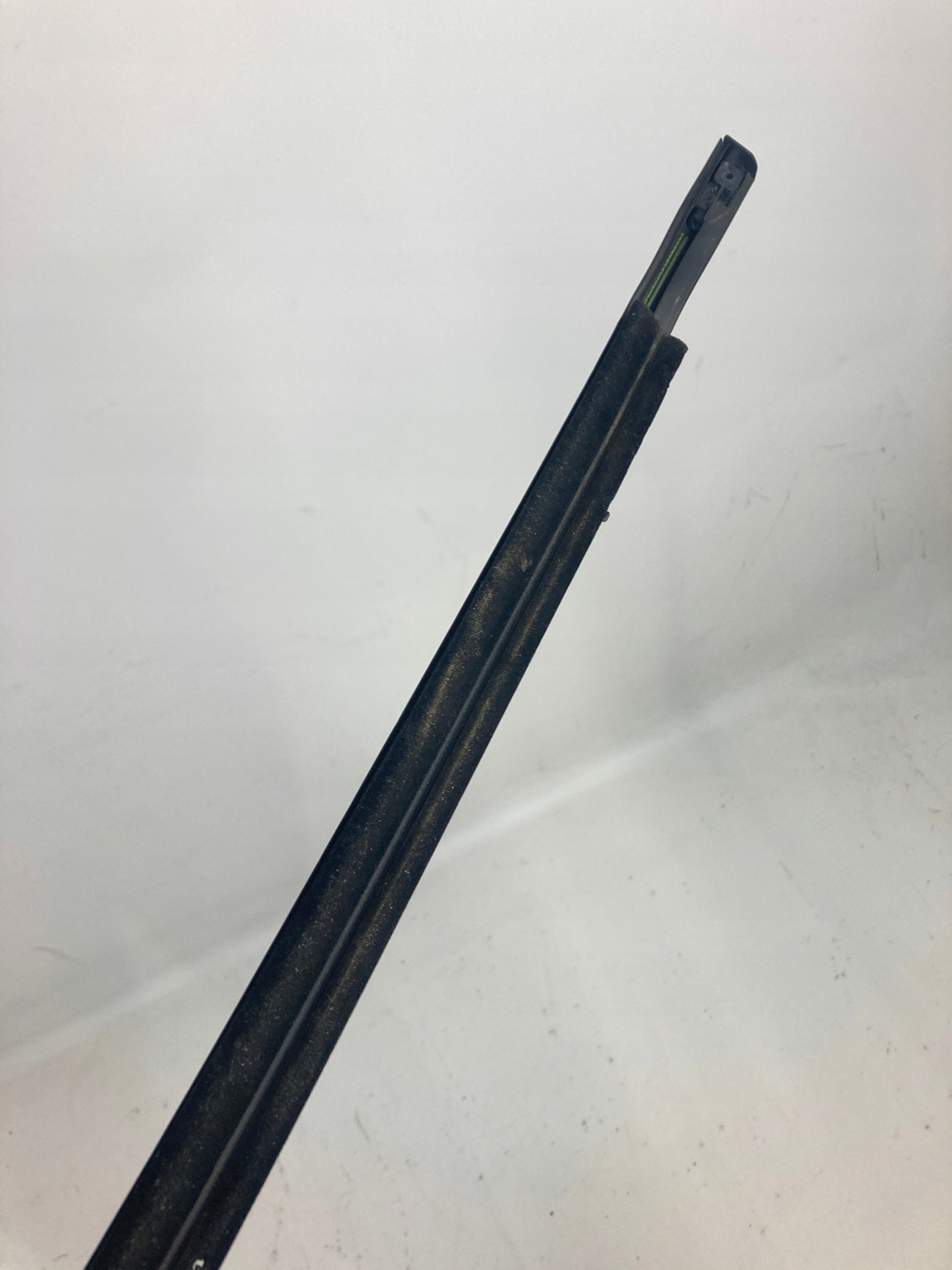 Ram 2500, 3500 gasket exterior zbierak right front 2019-26