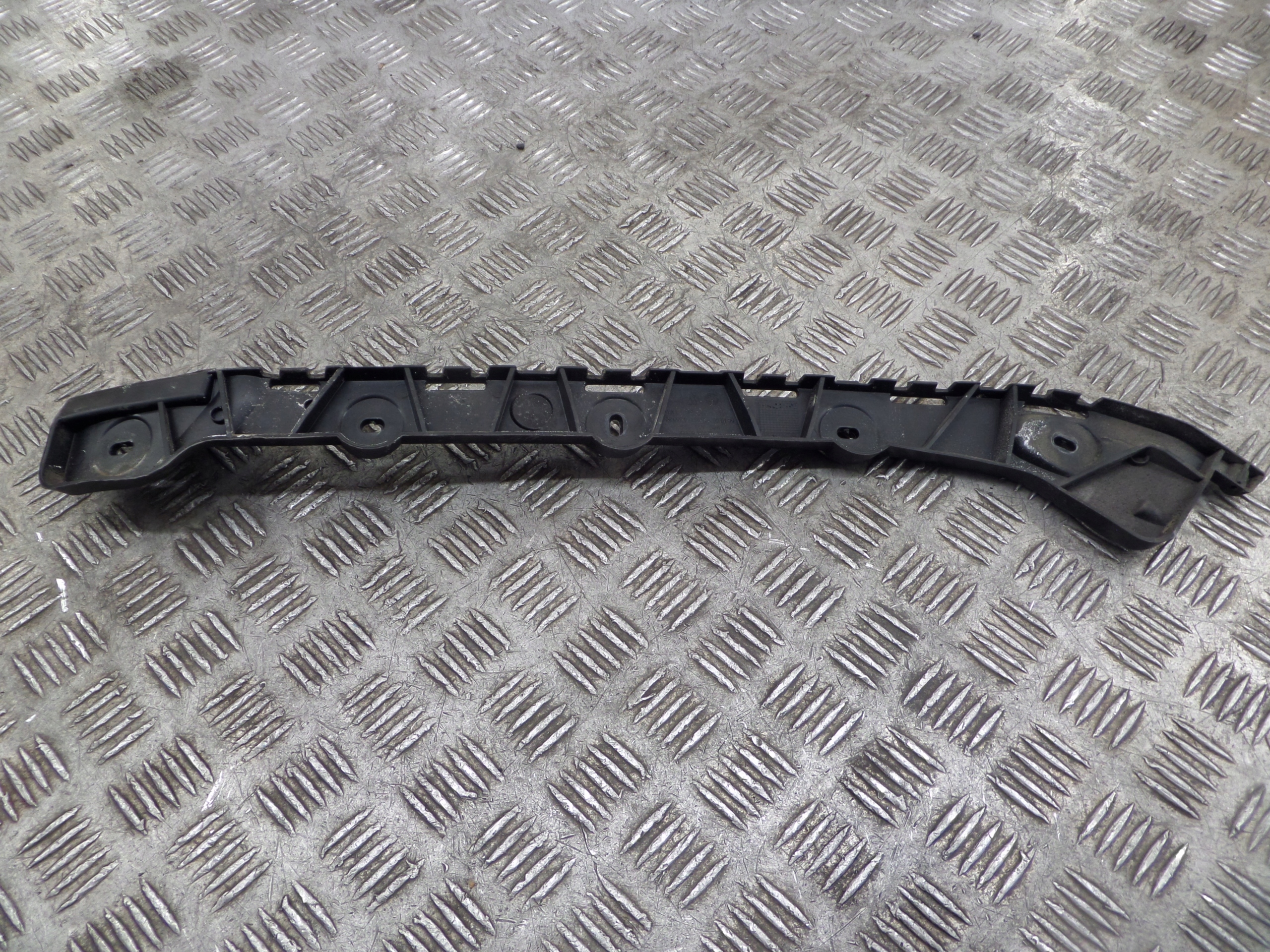 support right rear part rear OCTAVIA III 5E9807394