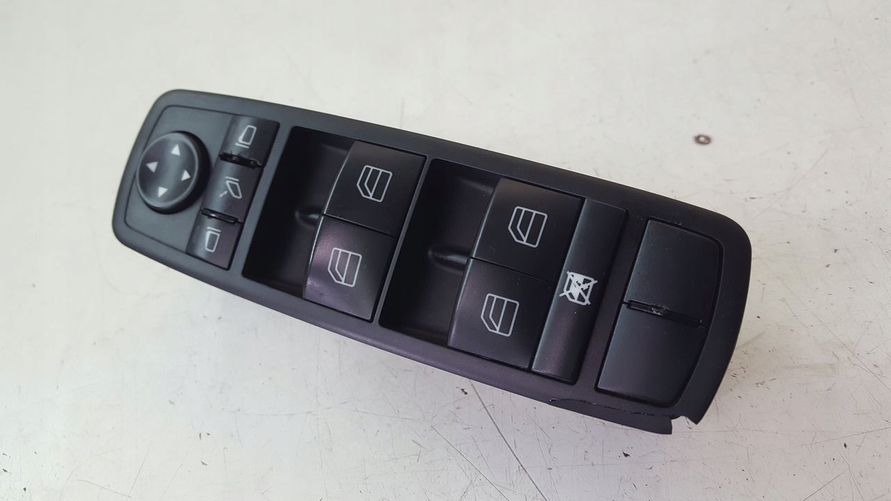 window control switch of mirrors Mercedes W251 3,0 CDI