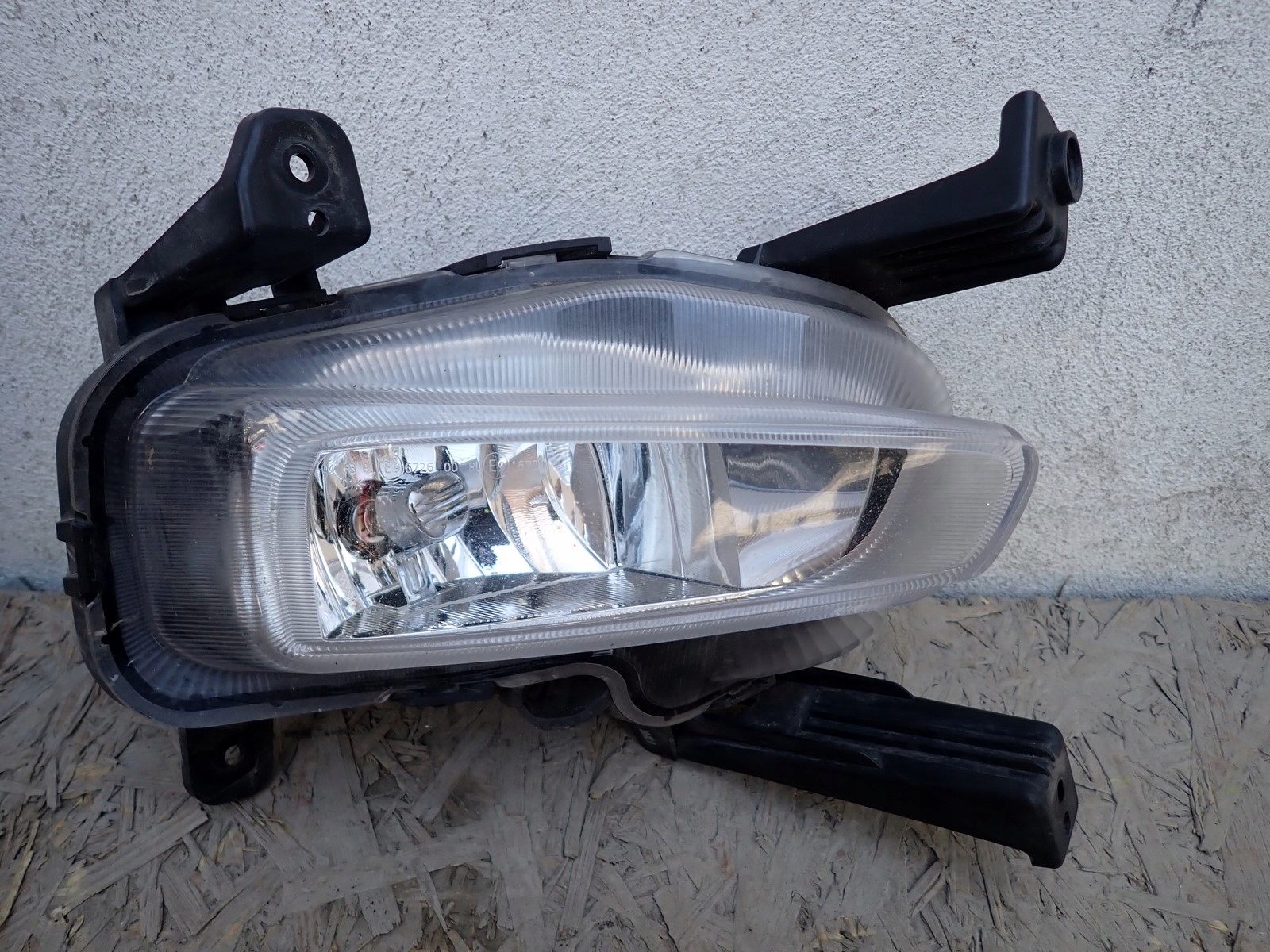right fog light KIA CEED CEED CD III 2018-2022R 92202-J7000