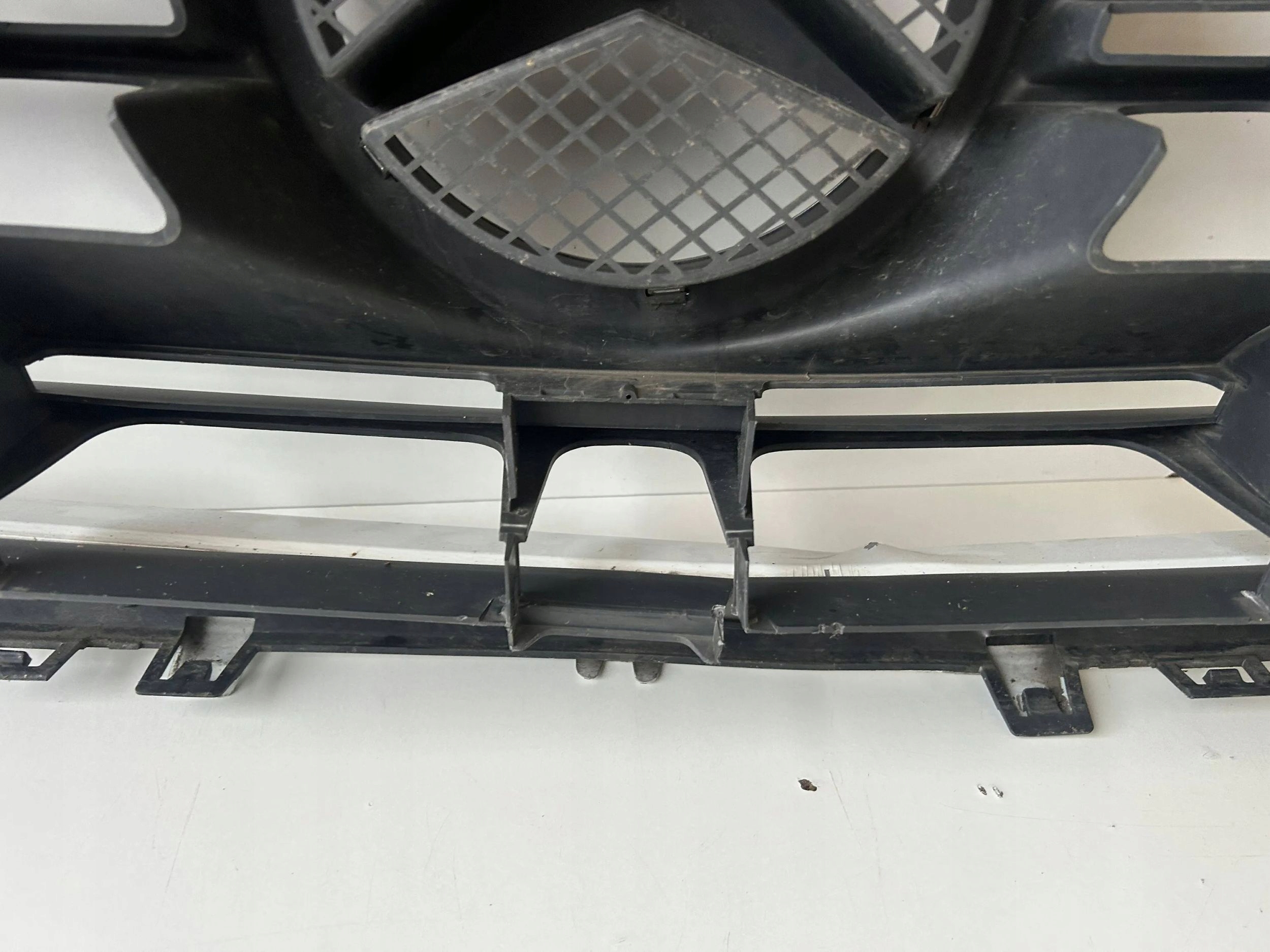 Mercedes-Benz Sprinter W910 Kühlergrill FRONTGRILL Kühlergitter A9108852800 - Thumbnail 4